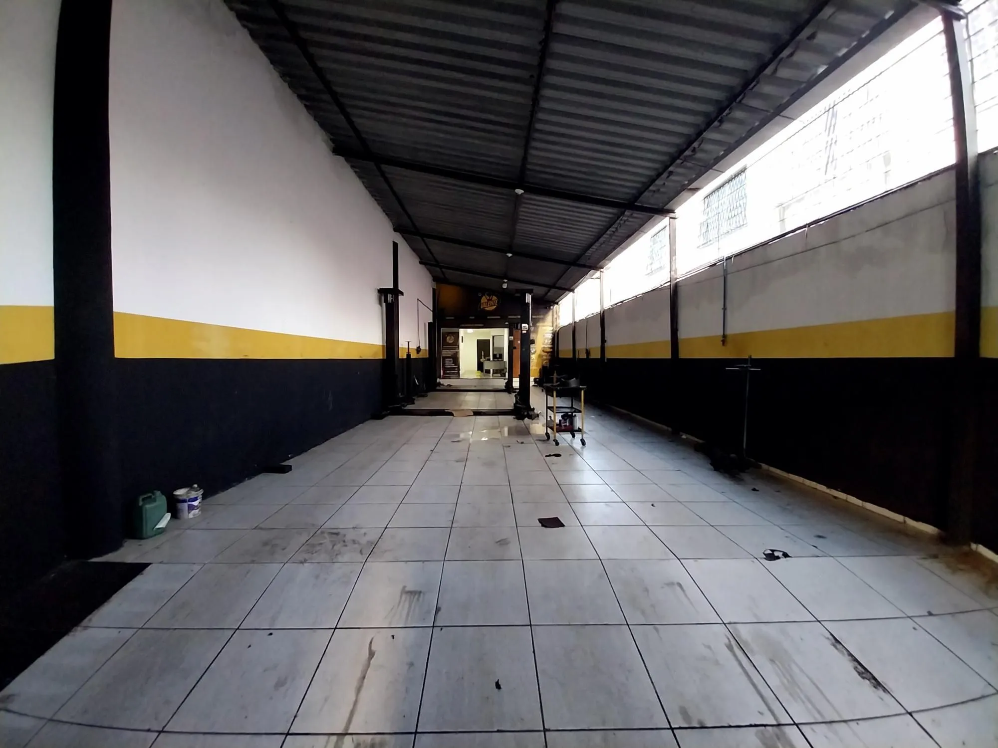Prédio Inteiro, 243 m² - Foto 2