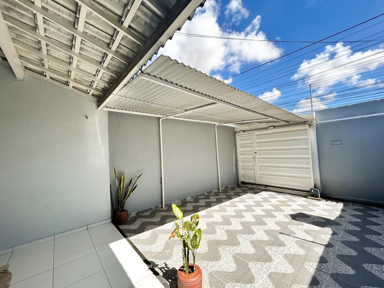 Casa à venda com 3 quartos, 125m² - Foto 3