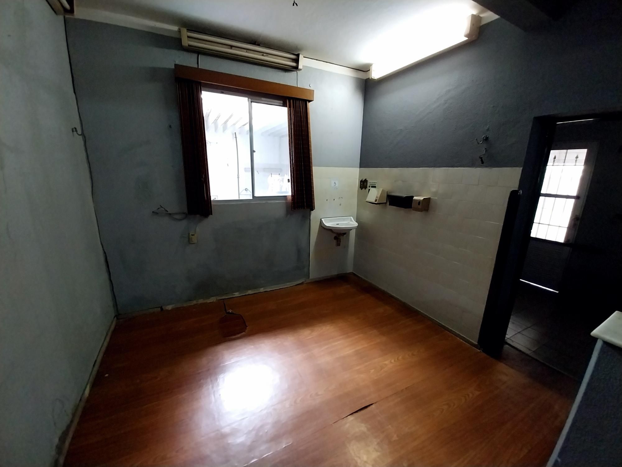 Casa, 4 quartos, 320 m² - Foto 38