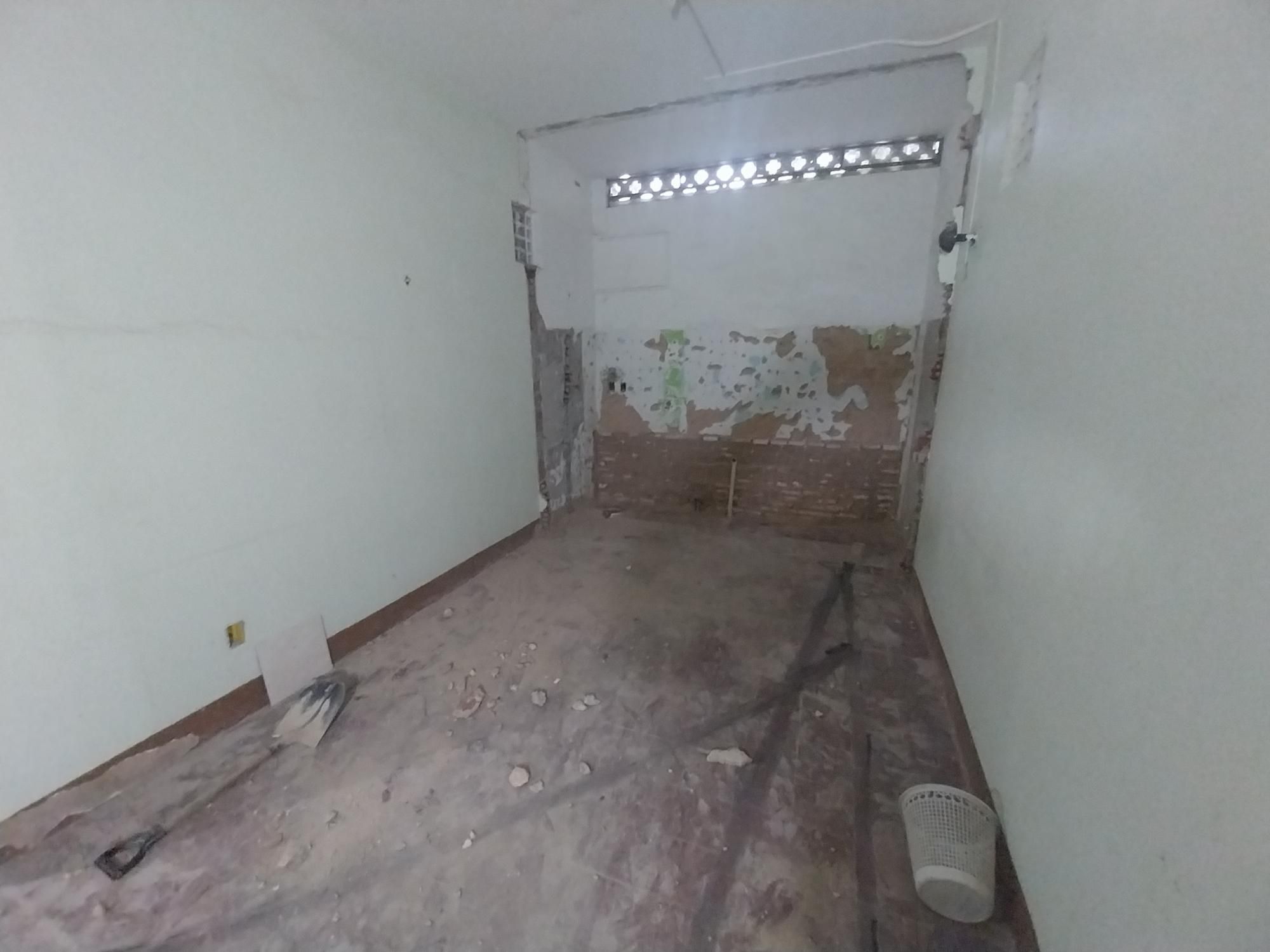 Loja-Salão para alugar com 1 quarto, 15m² - Foto 13