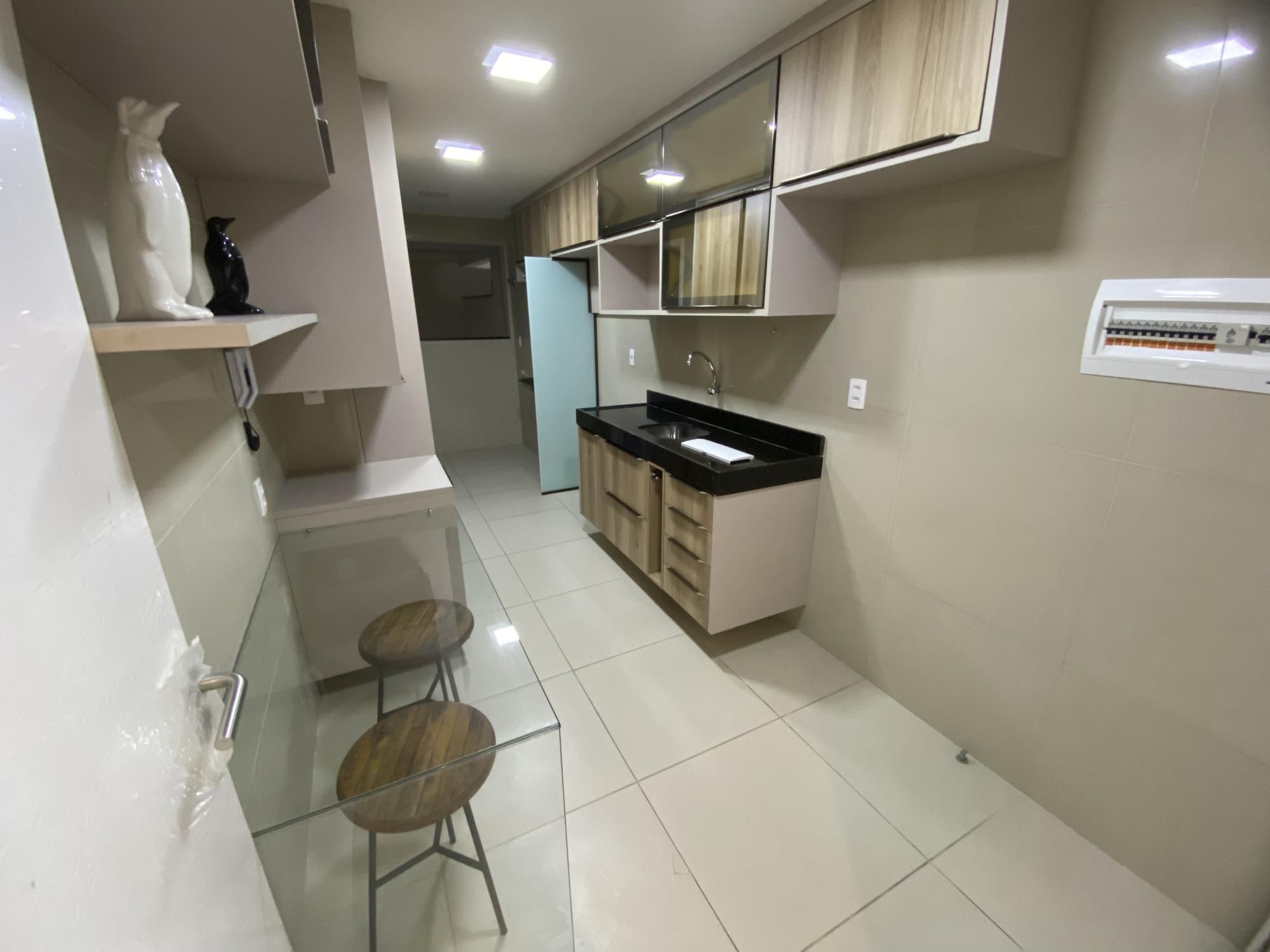 Apartamento à venda com 3 quartos, 123m² - Foto 6