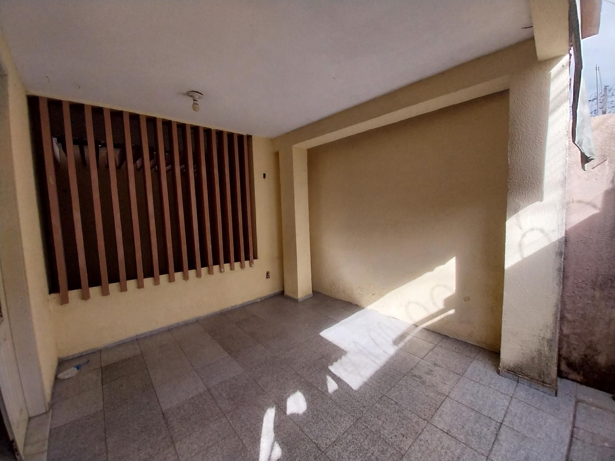 Casa Comercial à venda com 5 quartos, 241m² - Foto 7