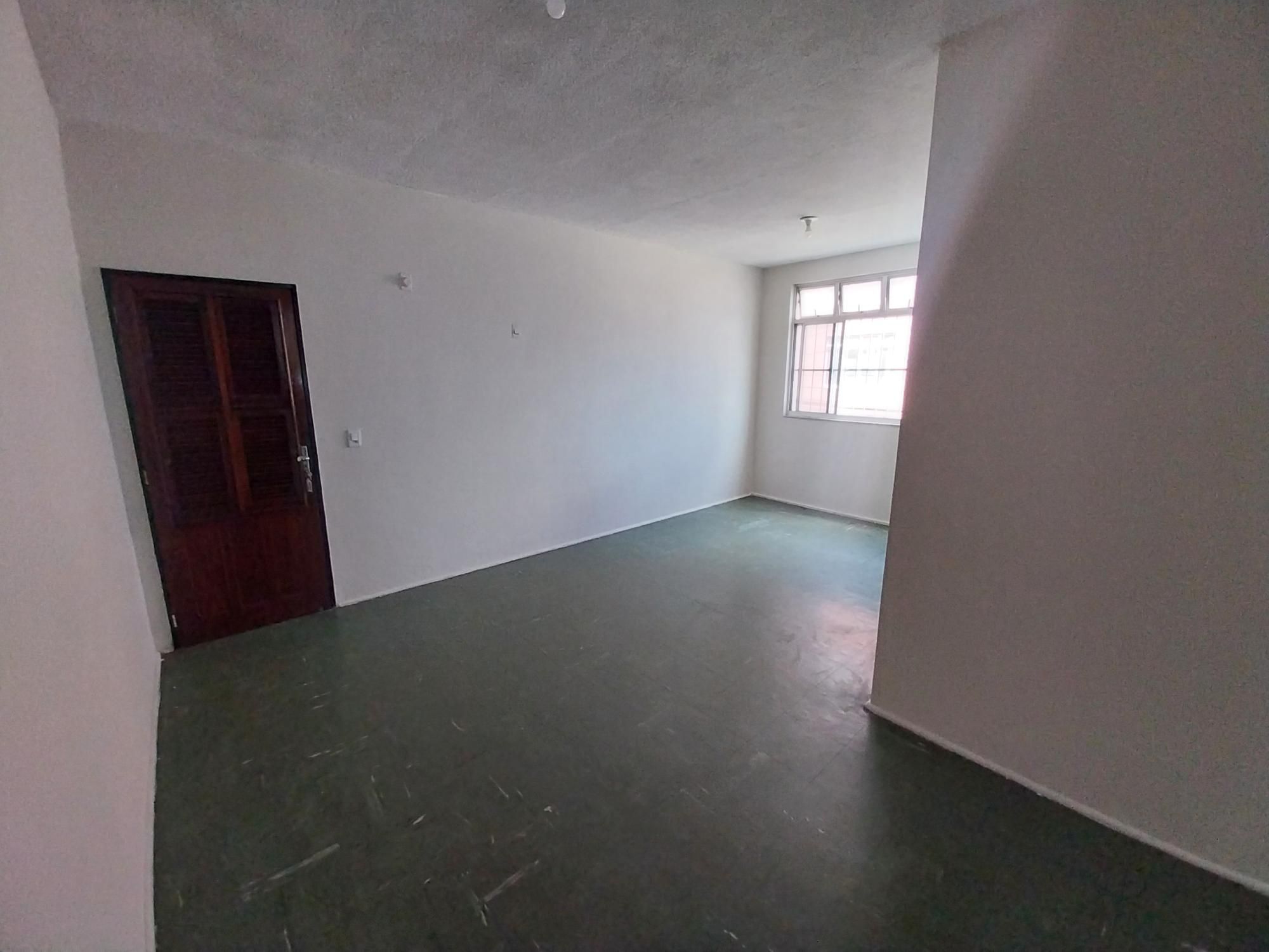 Apartamento à venda com 2 quartos, 68m² - Foto 11