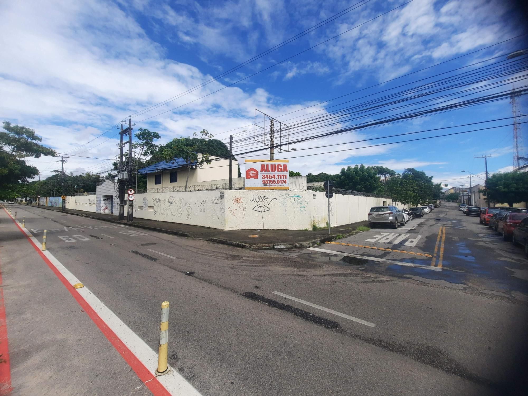 (PC1188) Prédio comercial medindo 9.043m² - Montese