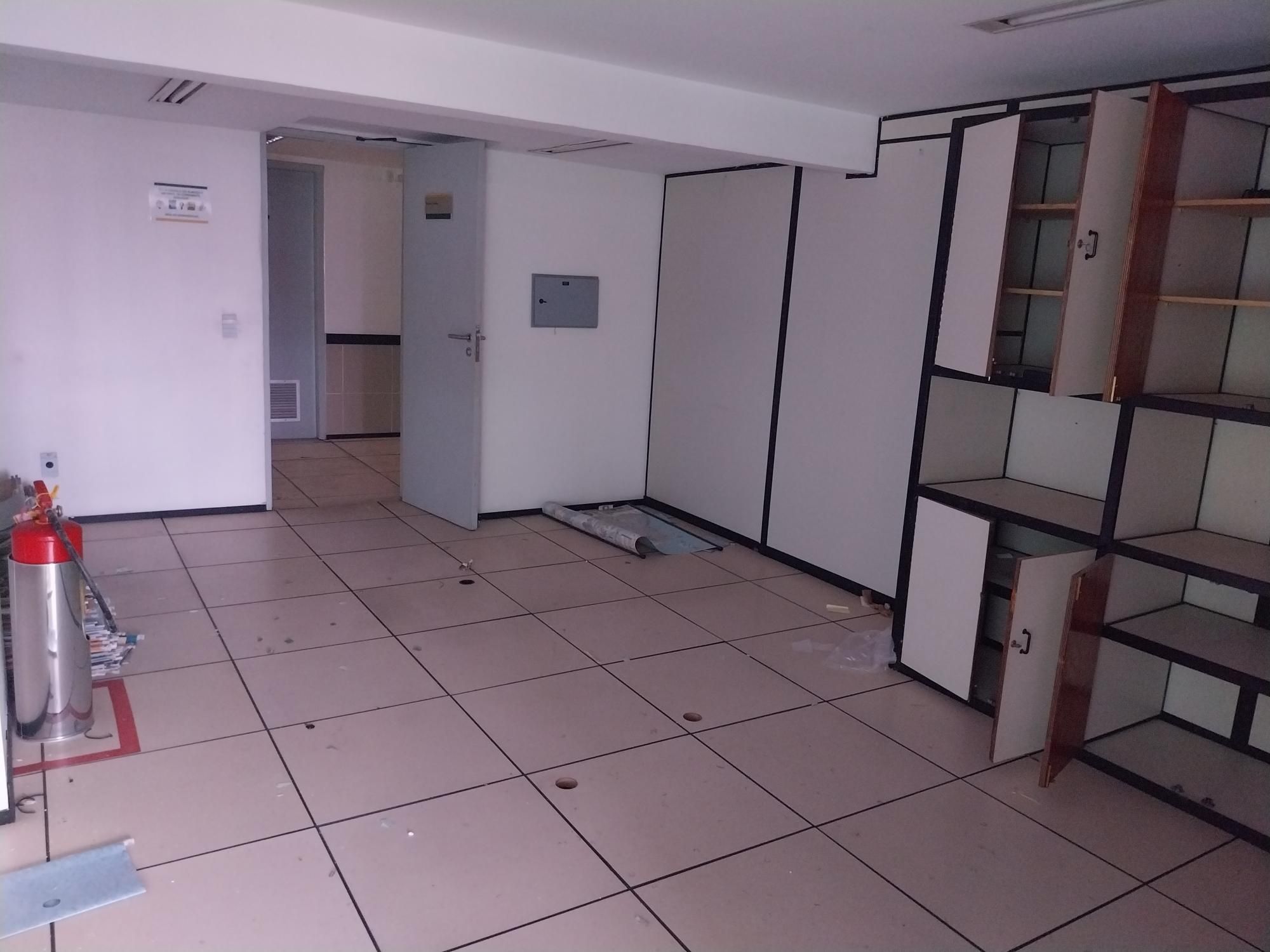 Prédio Inteiro à venda com 30 quartos, 1121m² - Foto 55