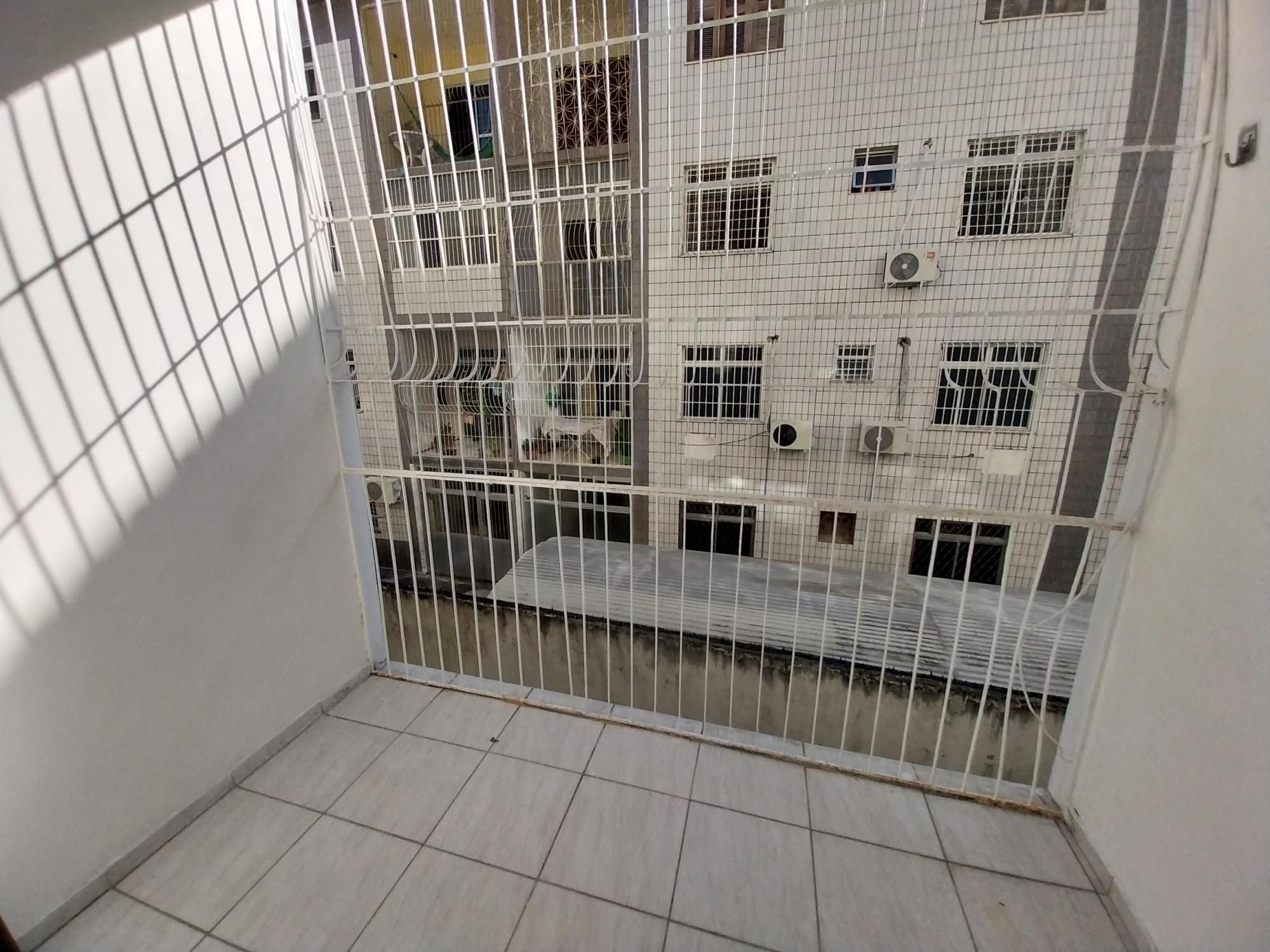 Apartamento à venda com 3 quartos, 93m² - Foto 16