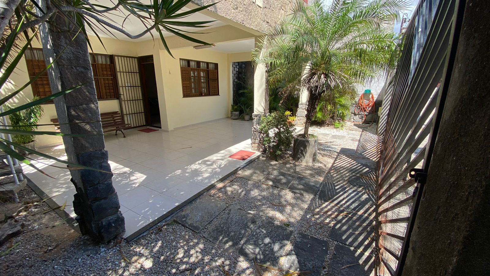 Casa à venda com 3 quartos, 250m² - Foto 6