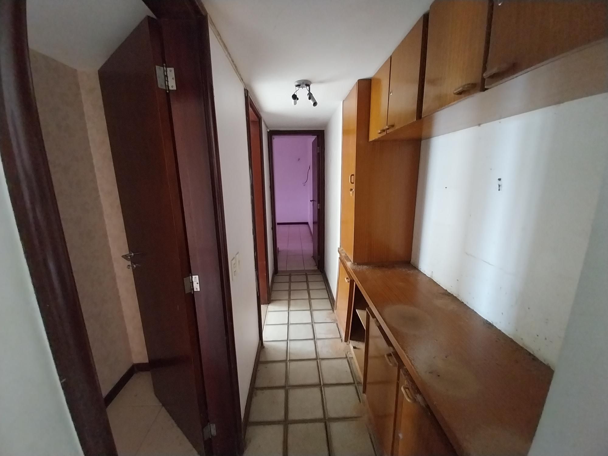 Apartamento para alugar com 4 quartos, 132m² - Foto 29