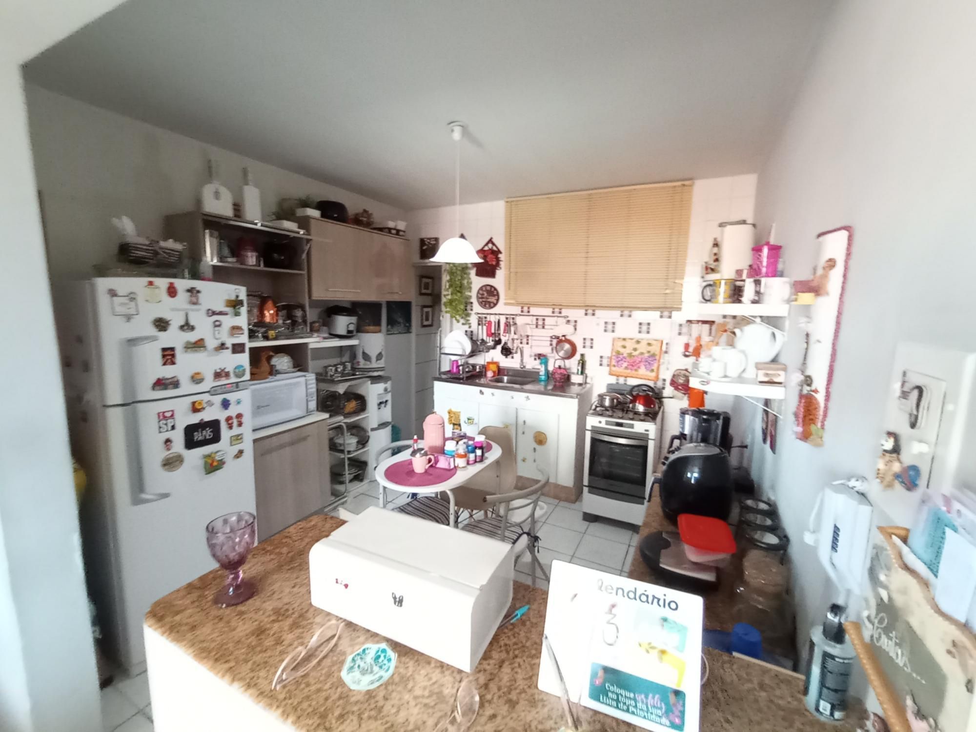 Apartamento à venda com 2 quartos, 62m² - Foto 6