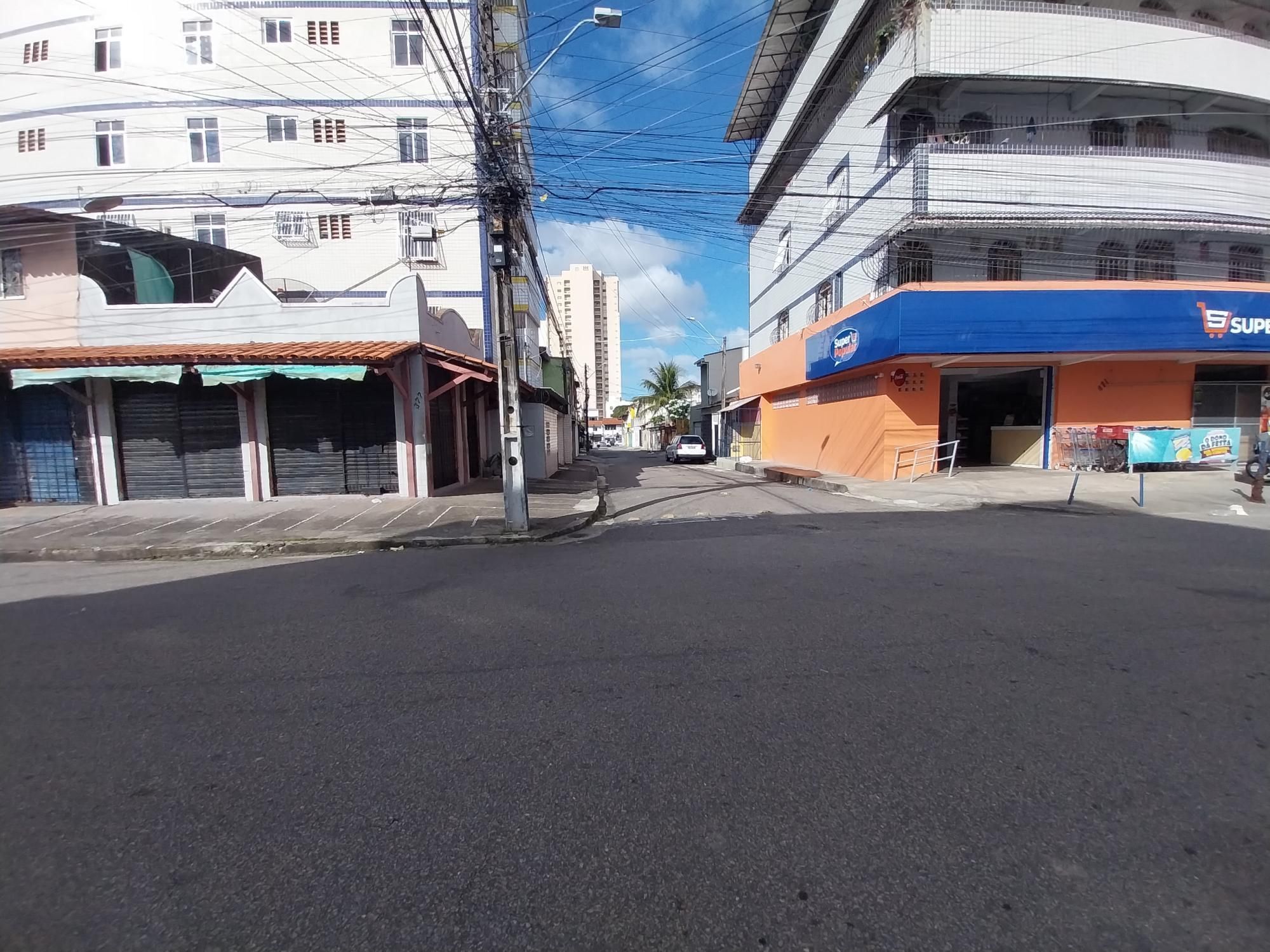 Casa Comercial à venda com 5 quartos, 241m² - Foto 5