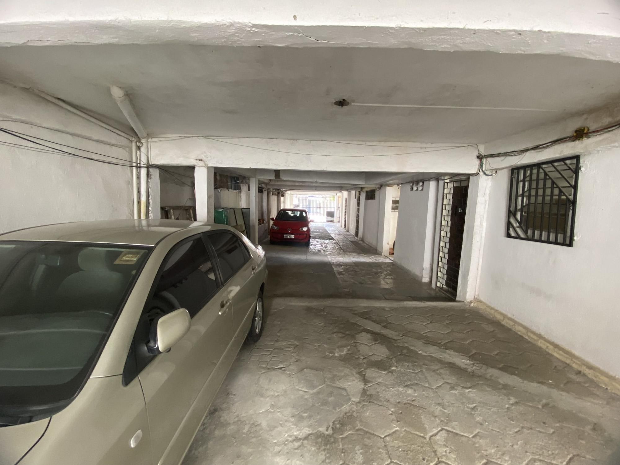 Casa Comercial à venda com 13 quartos, 450m² - Foto 10