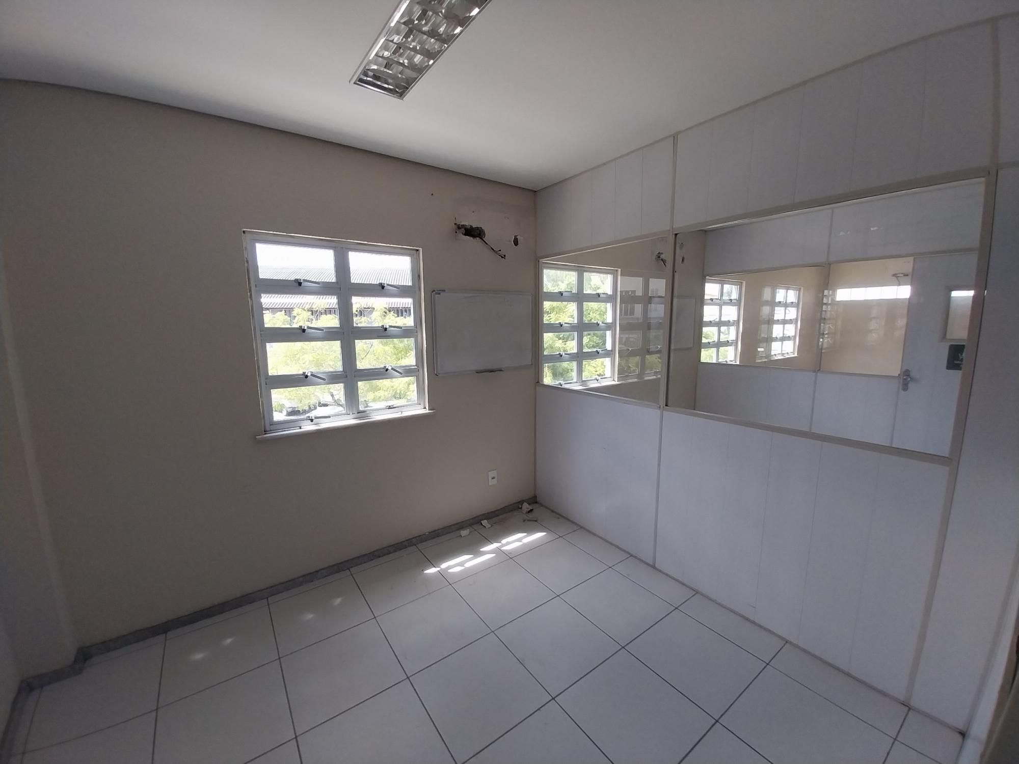 Prédio Inteiro para alugar com 45 quartos, 6265m² - Foto 51