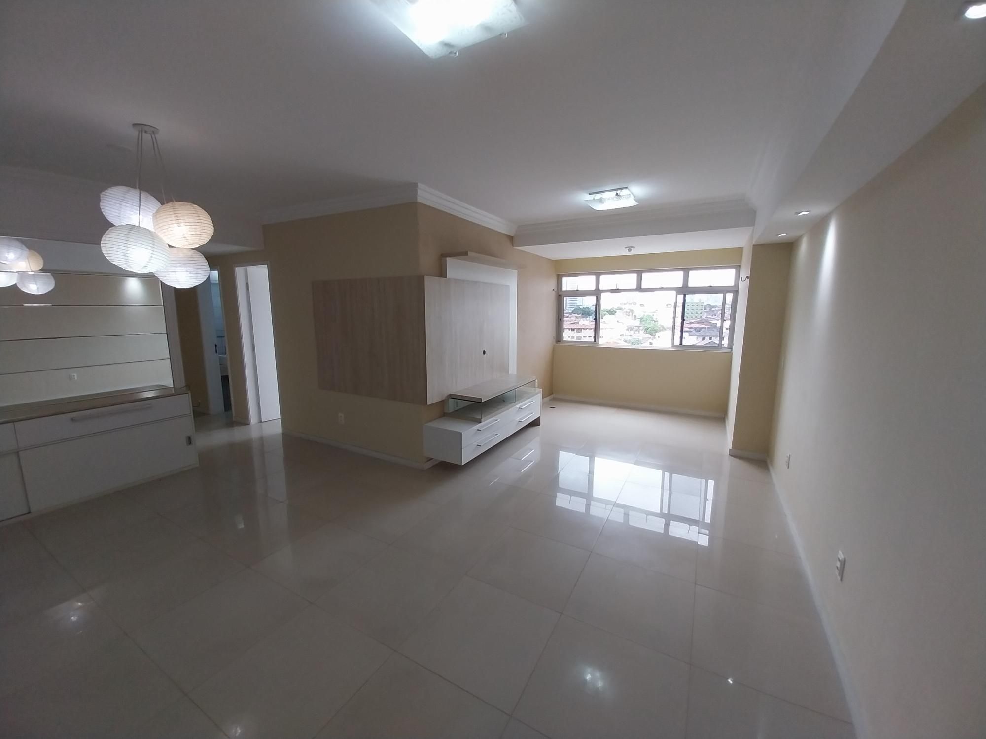 Apartamento à venda com 3 quartos, 107m² - Foto 25