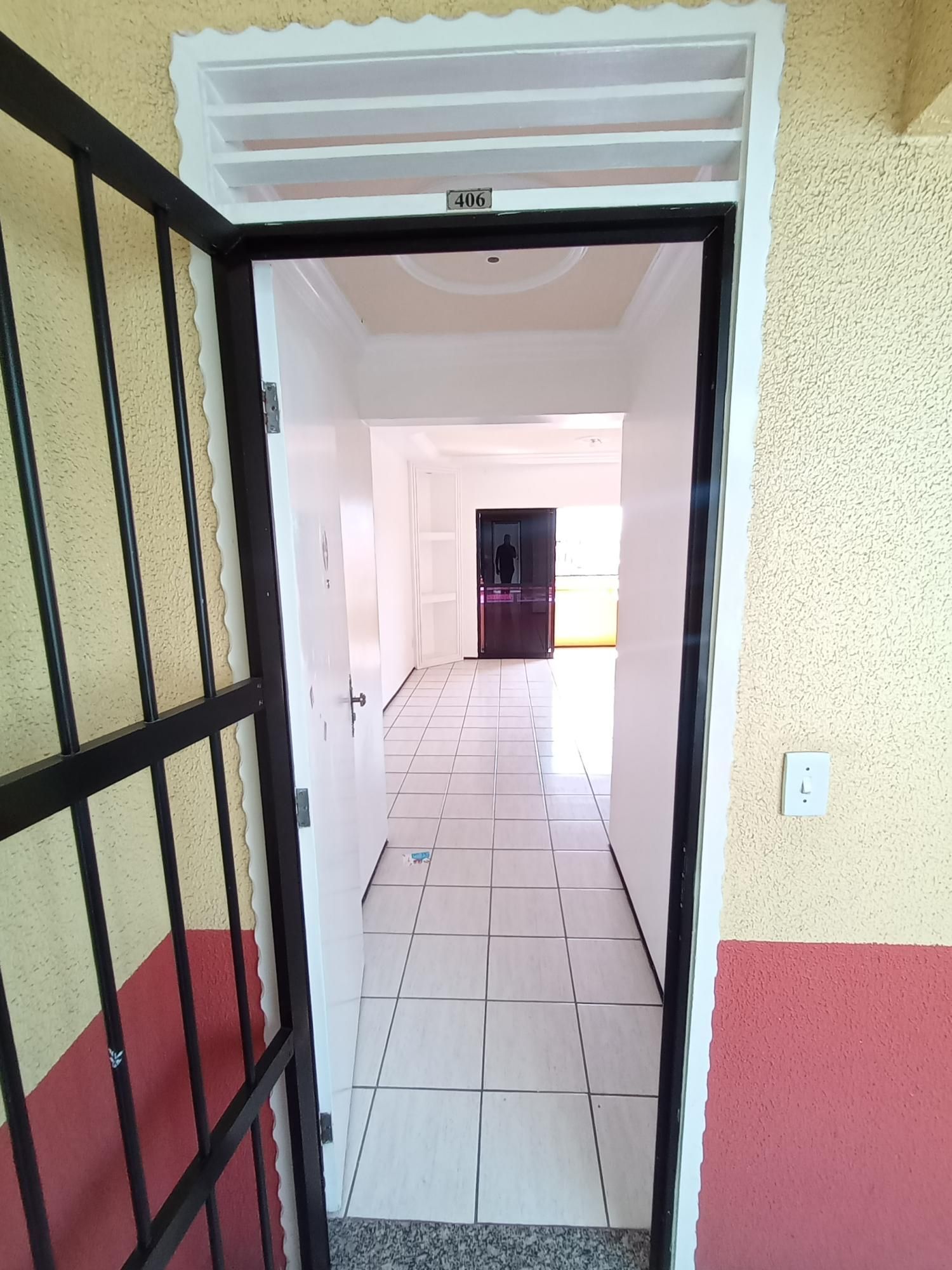 Apartamento para alugar com 3 quartos, 92m² - Foto 13