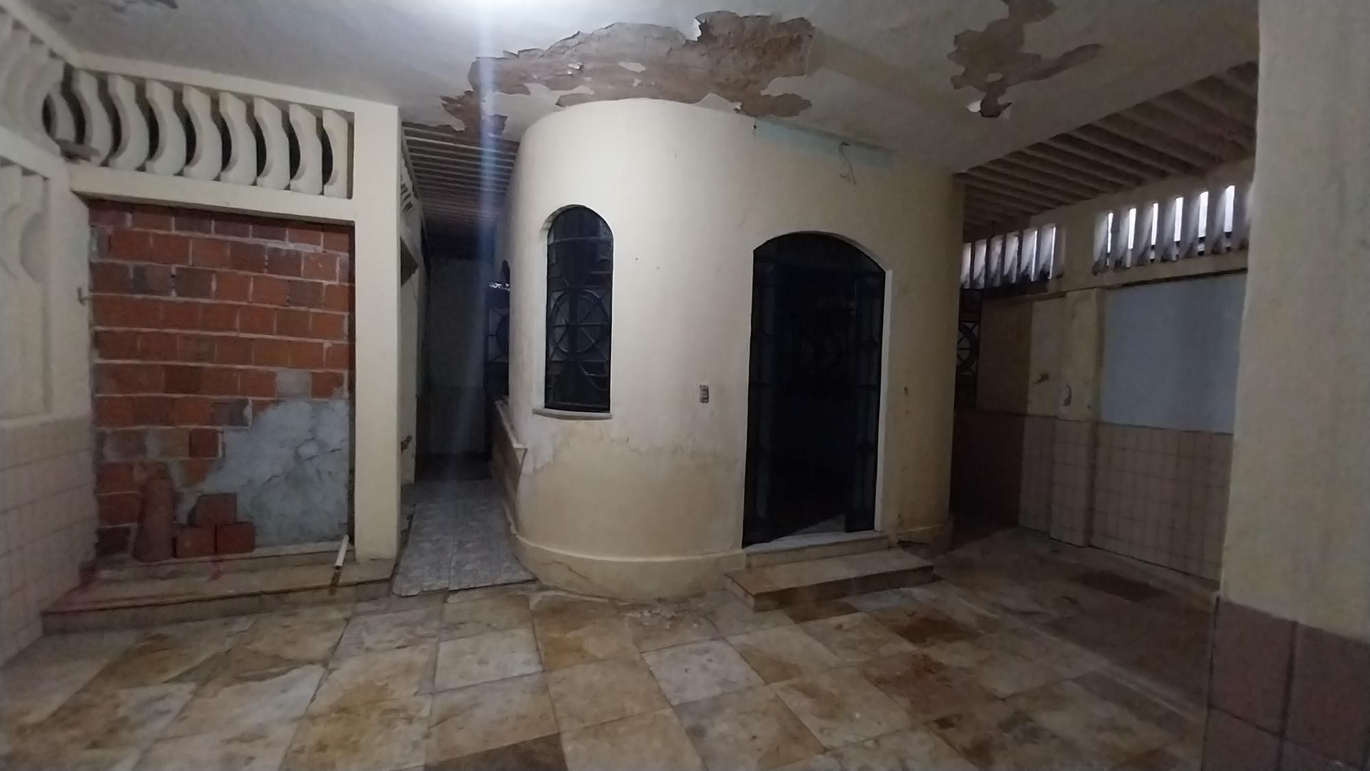 Prédio Inteiro para alugar com 8 quartos, 690m² - Foto 62