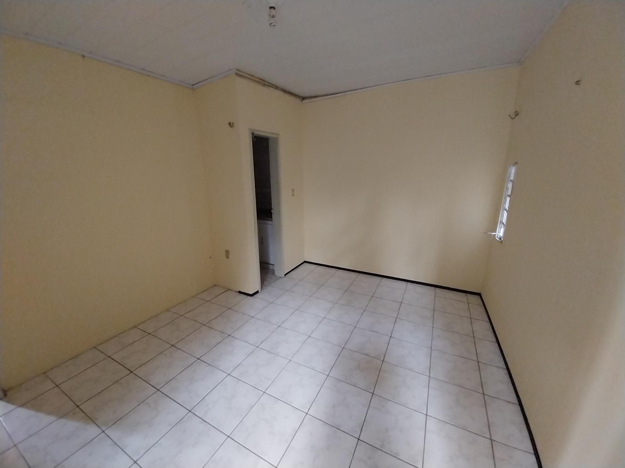 Casa Comercial à venda com 5 quartos, 241m² - Foto 24