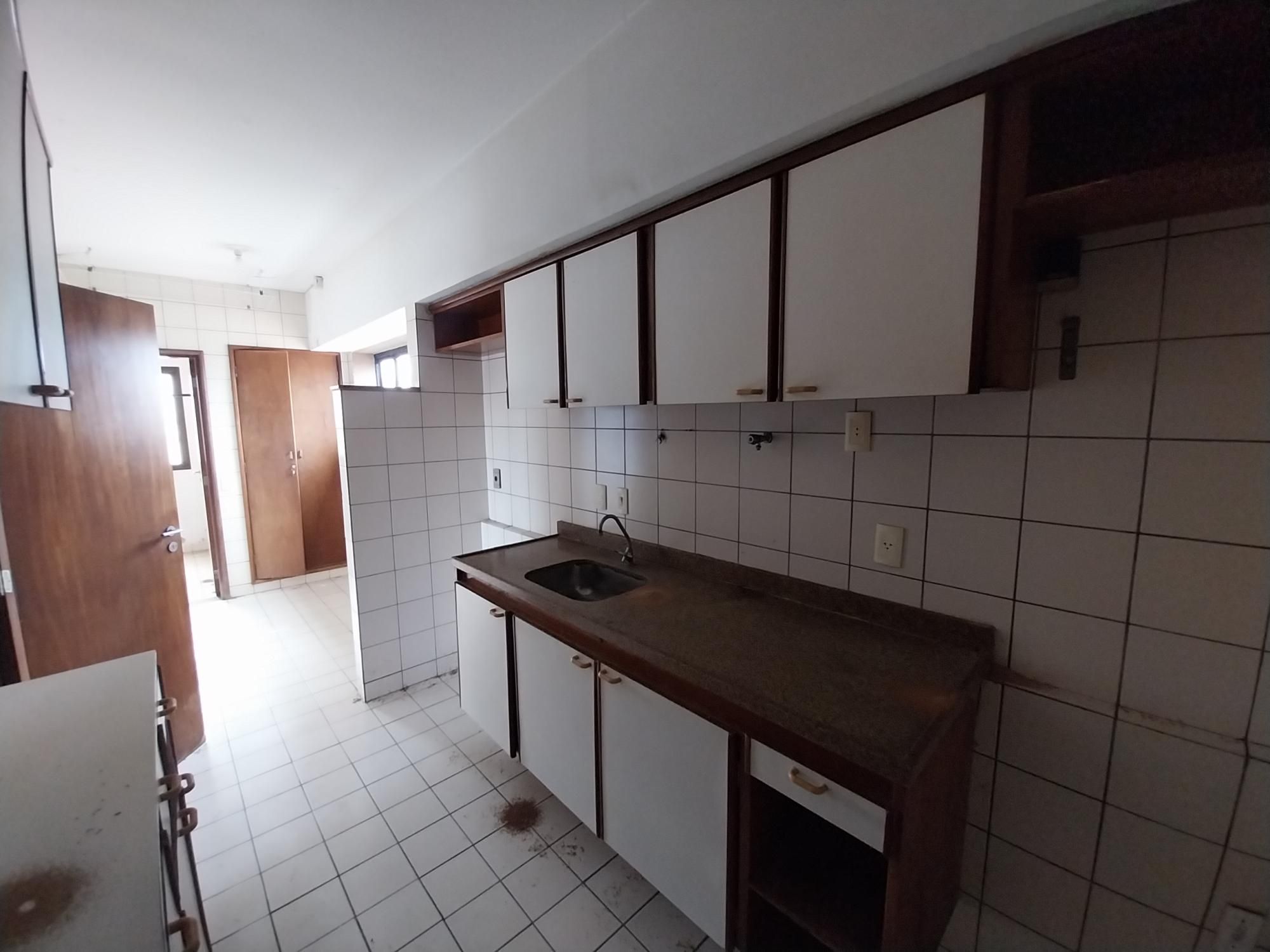 Apartamento para alugar com 4 quartos, 132m² - Foto 20