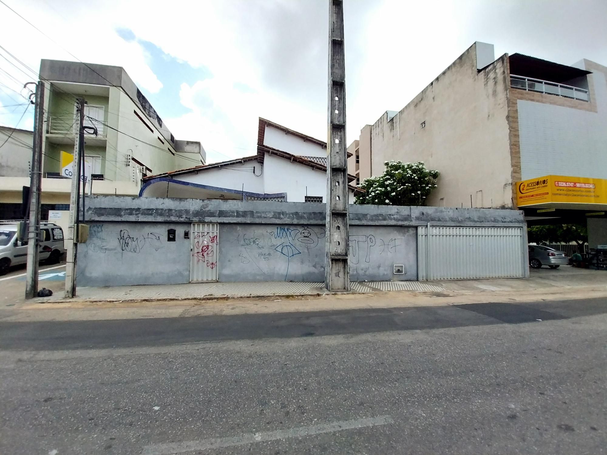 Casa, 4 quartos, 320 m² - Foto 1