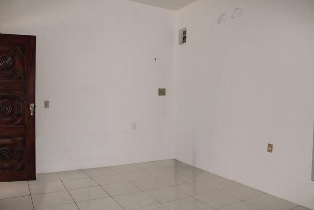 Casa para alugar com 1 quarto, 72m² - Foto 6
