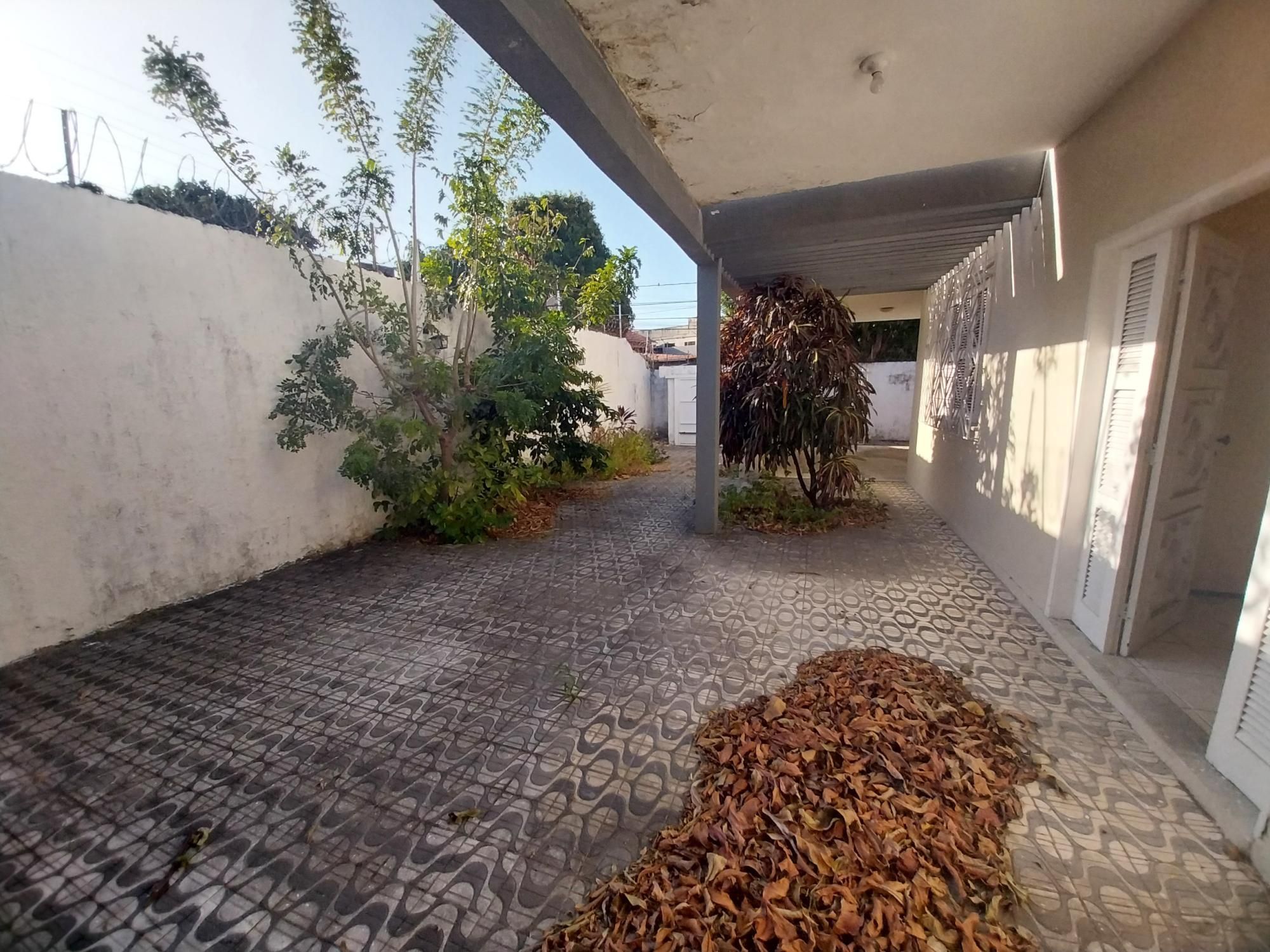 Casa à venda com 4 quartos, 400m² - Foto 10