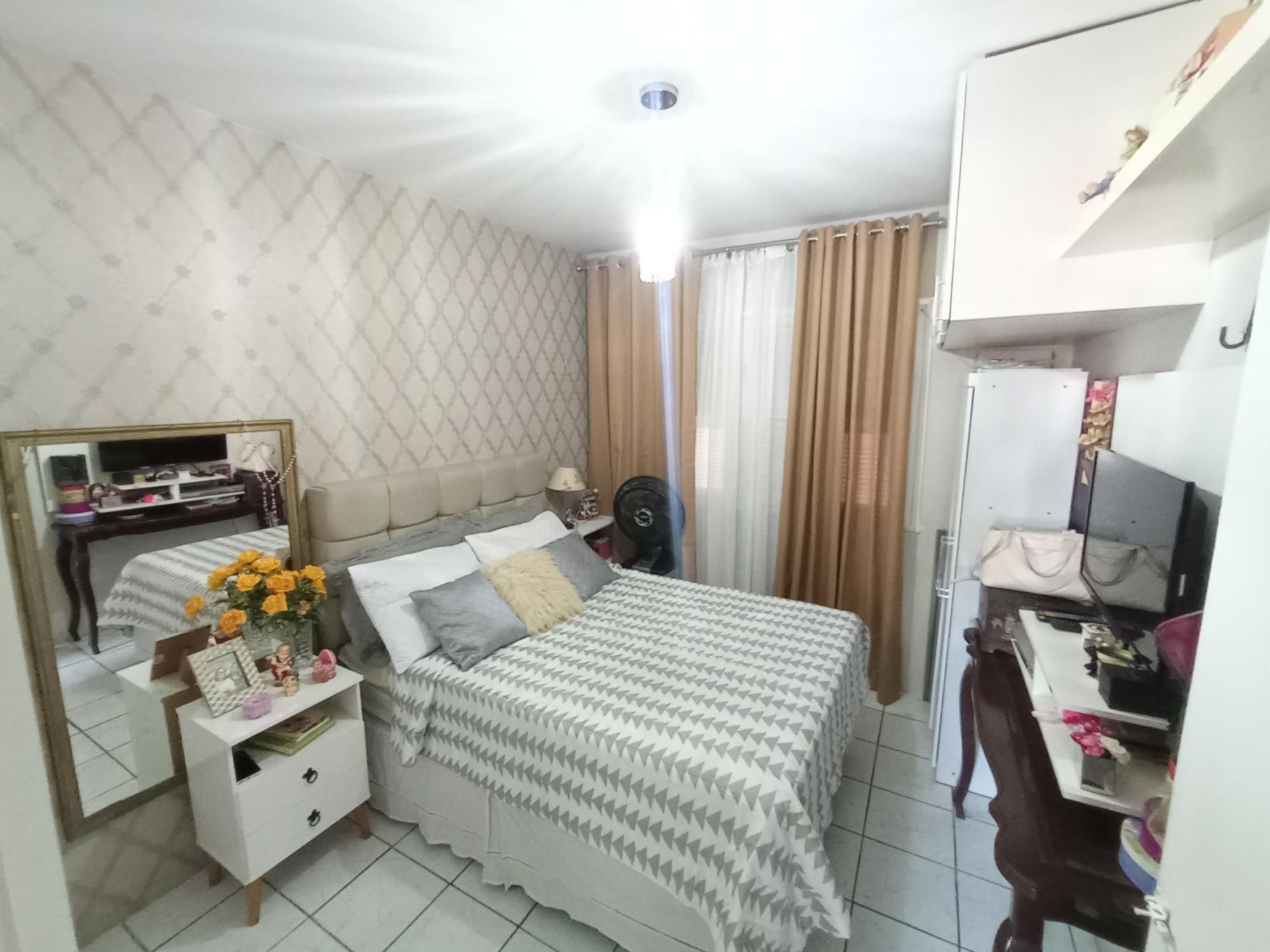 Apartamento à venda com 2 quartos, 62m² - Foto 12