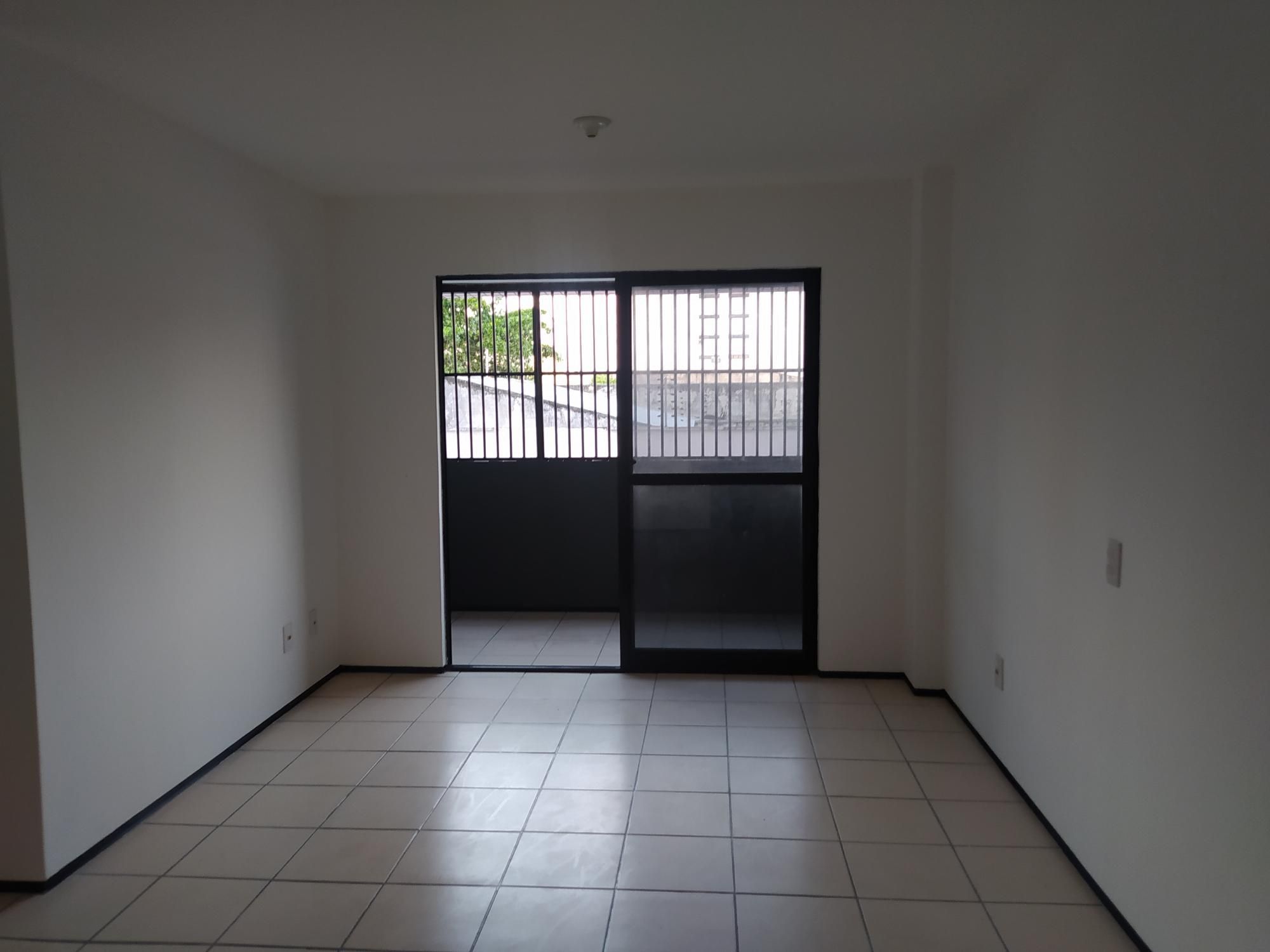 Apartamento à venda com 2 quartos, 87m² - Foto 3