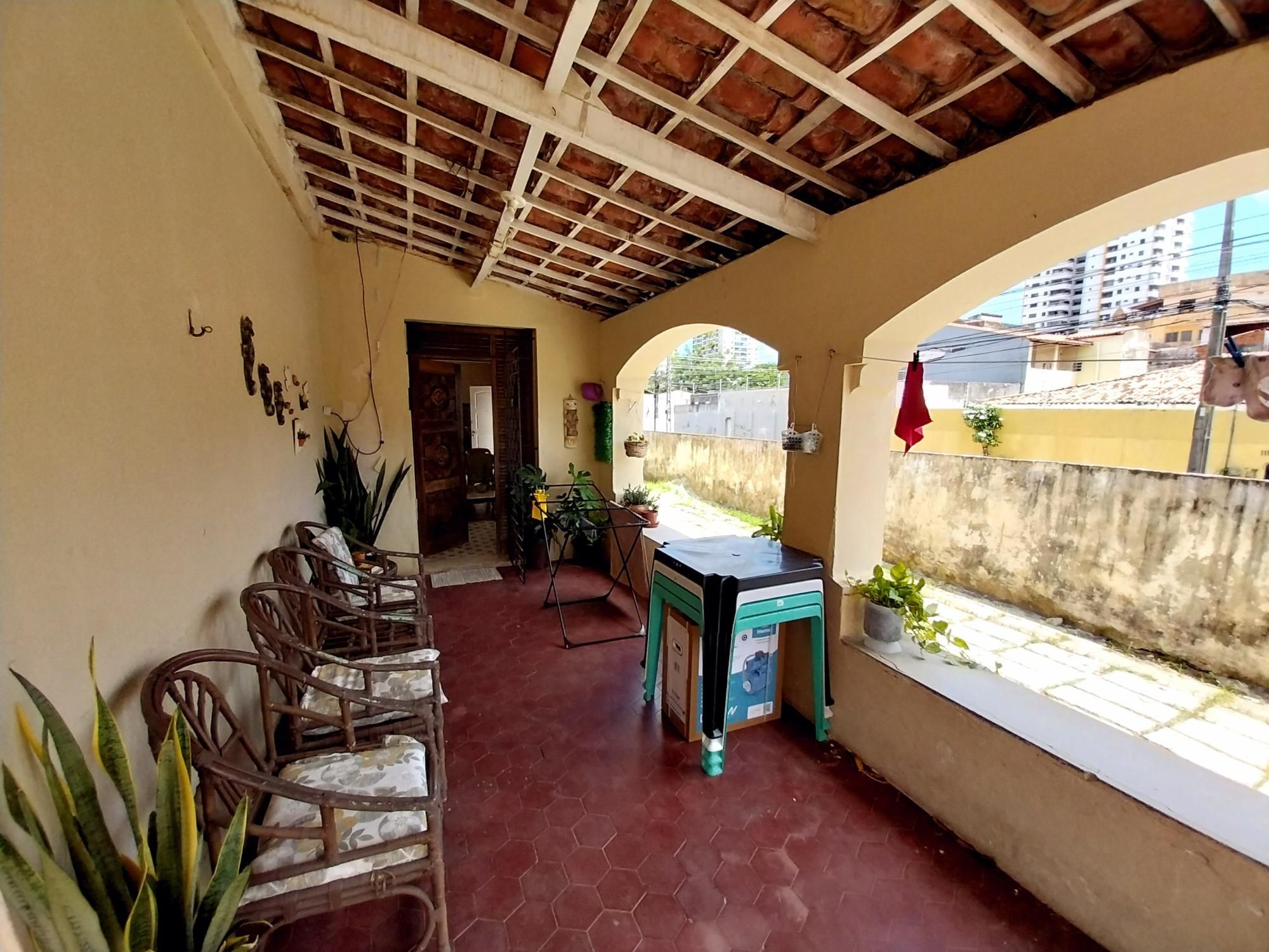 (ca8258) uma casa medindo 517,17m² localizada no bairro de f