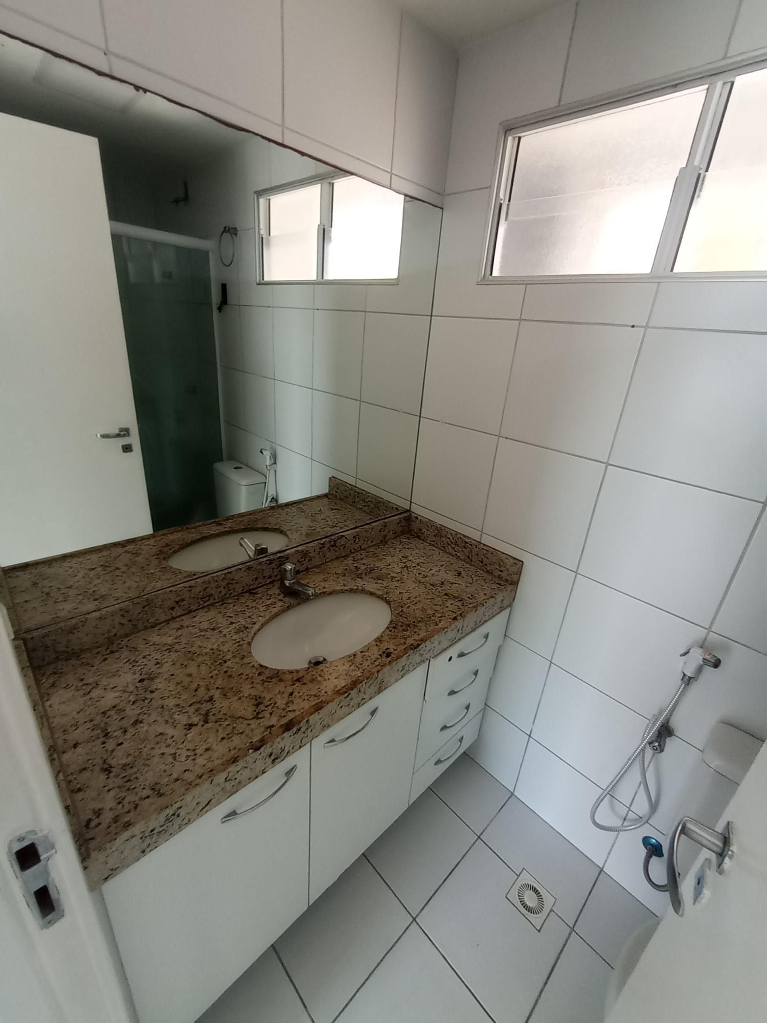 Apartamento à venda com 3 quartos, 81m² - Foto 42