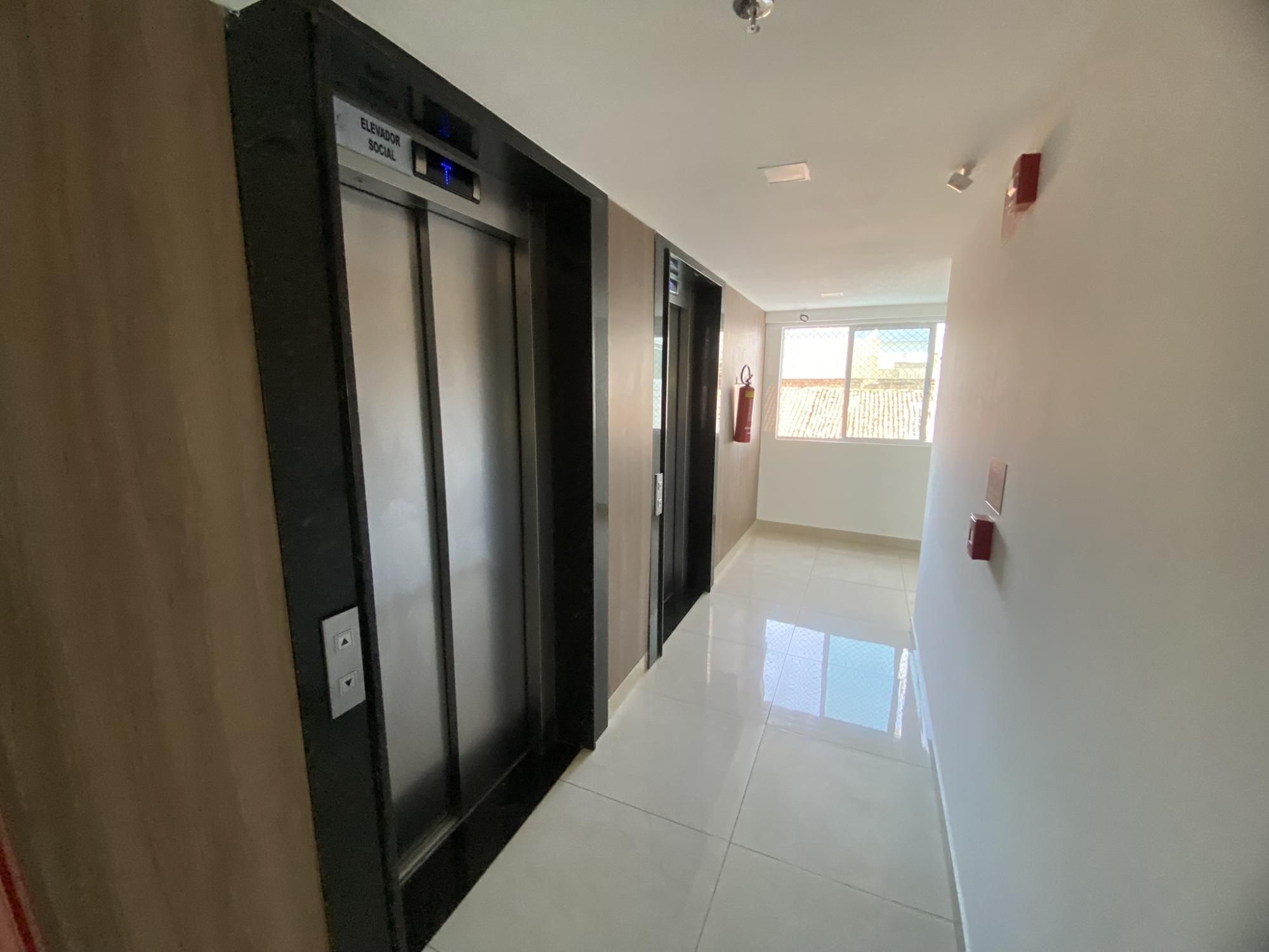 Apartamento à venda com 3 quartos, 100m² - Foto 32