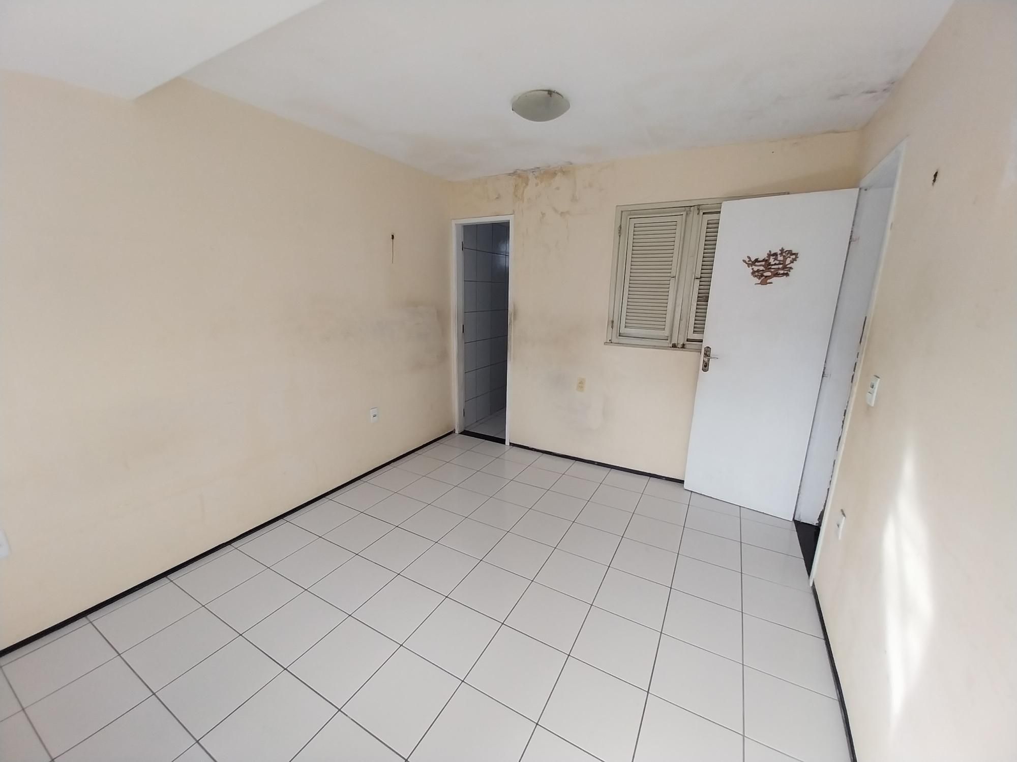 Casa Comercial à venda com 5 quartos, 241m² - Foto 45