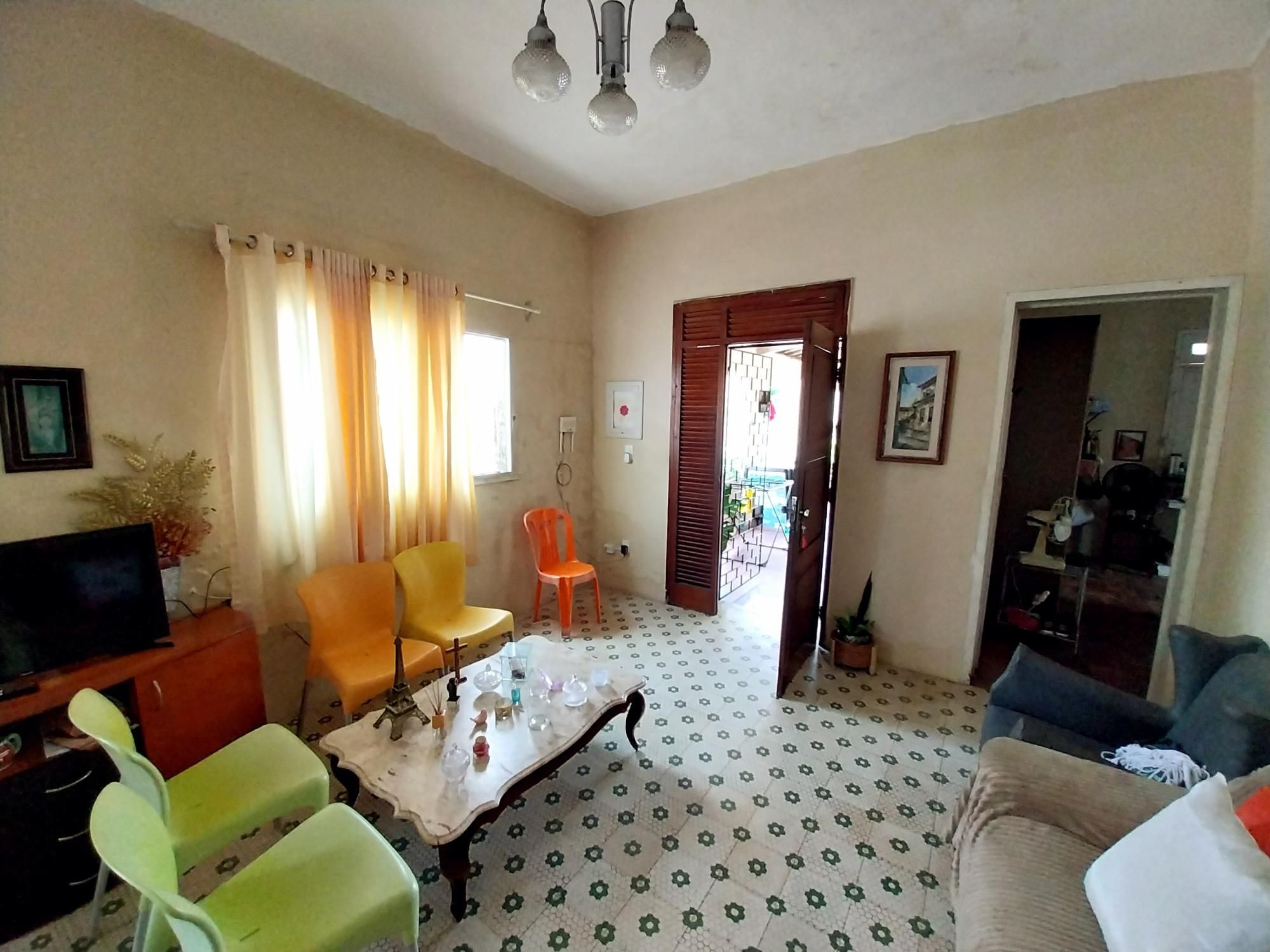 (ca8258) uma casa medindo 517,17m² localizada no bairro de f