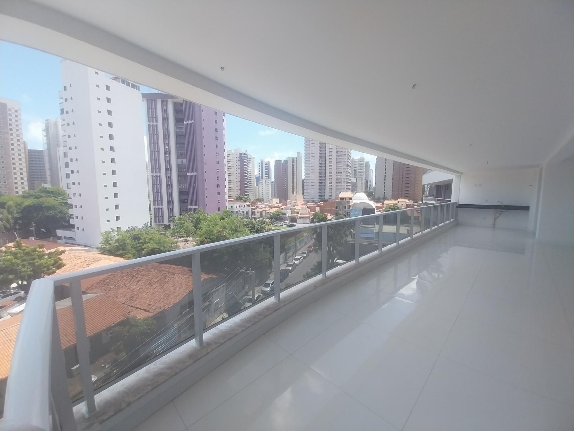 Apartamento à venda com 5 quartos, 271m² - Foto 11