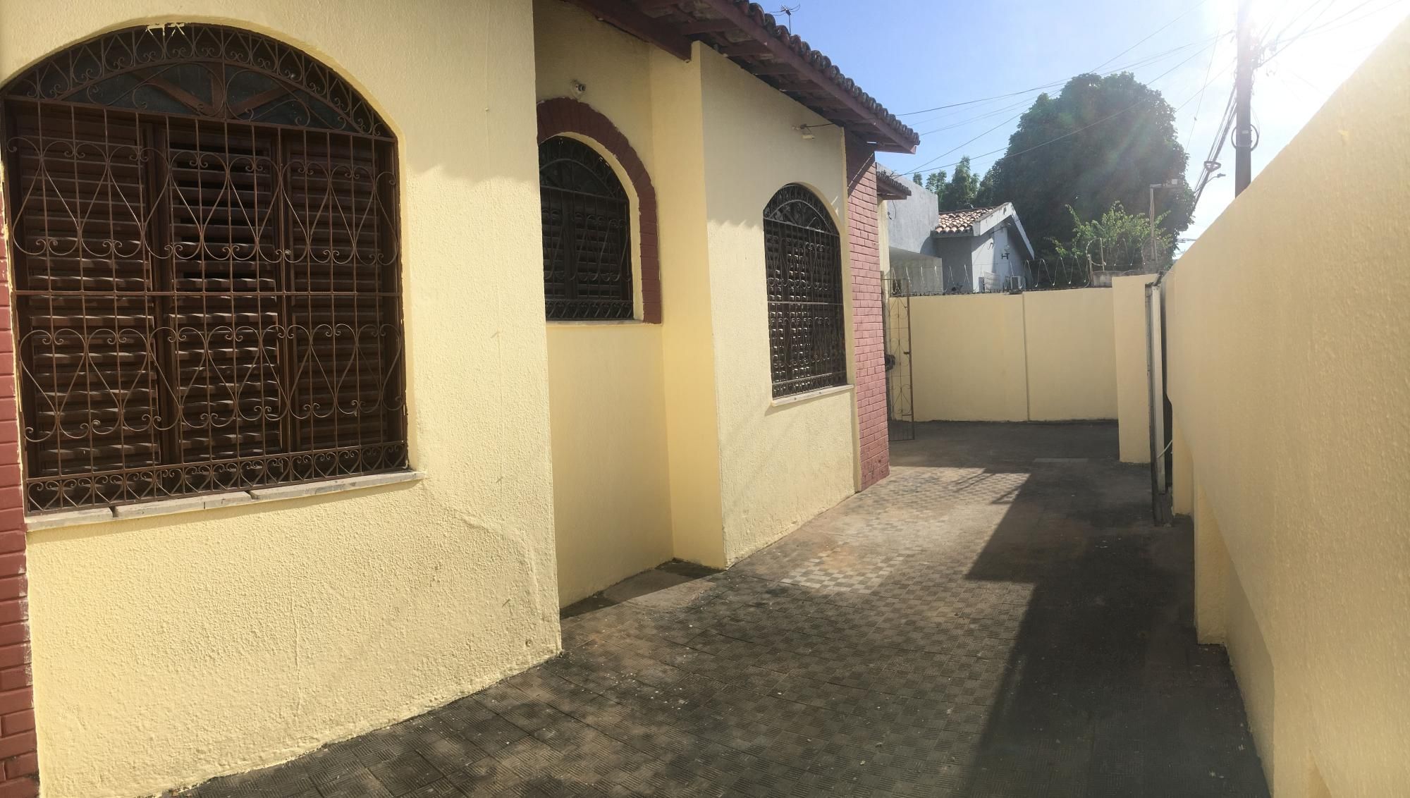 Casa para alugar com 5 quartos, 206m² - Foto 7