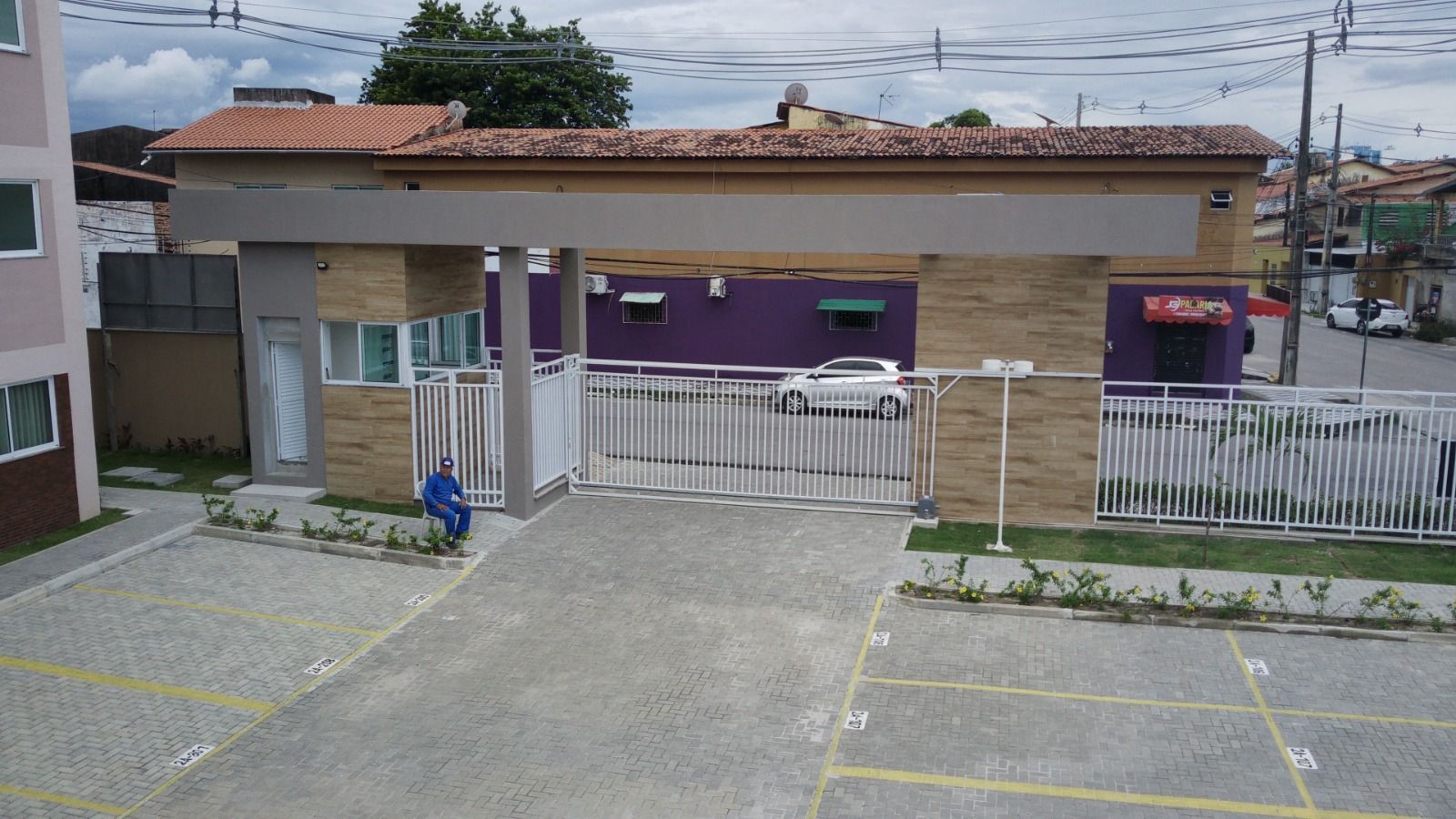 Apartamento à venda com 2 quartos, 52m² - Foto 11