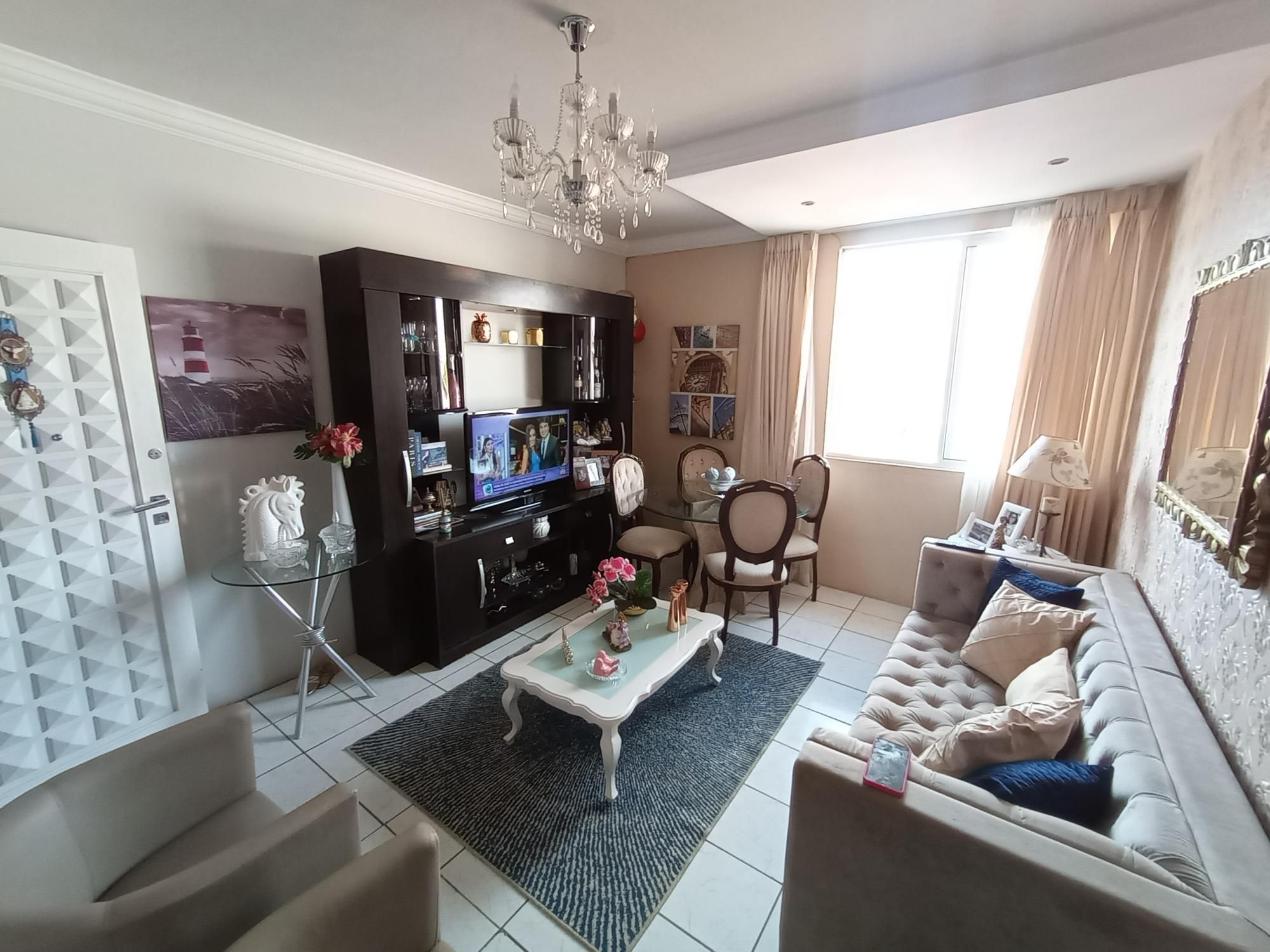 Apartamento à venda com 2 quartos, 62m² - Foto 4