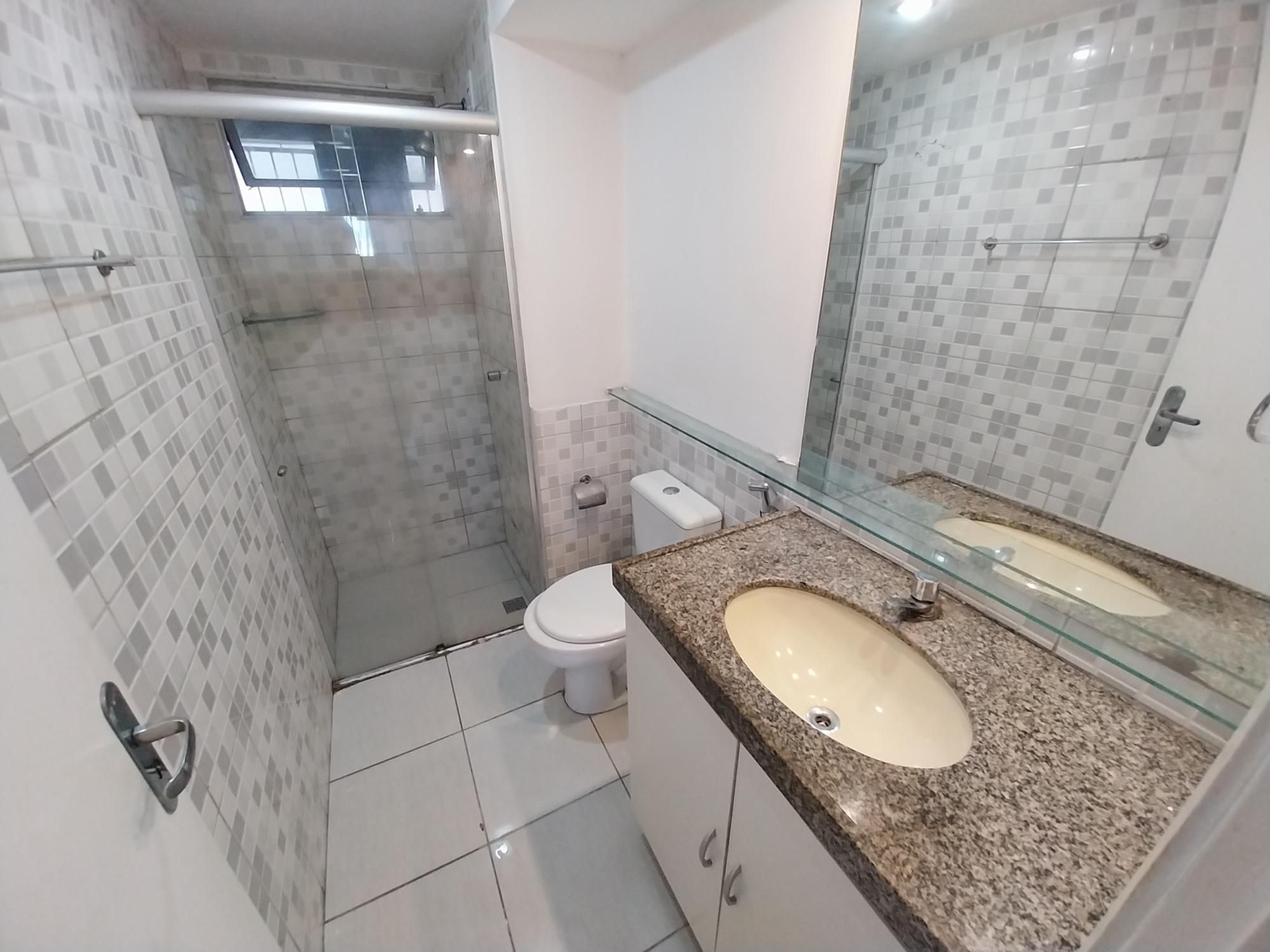 Apartamento para alugar com 3 quartos, 75m² - Foto 18