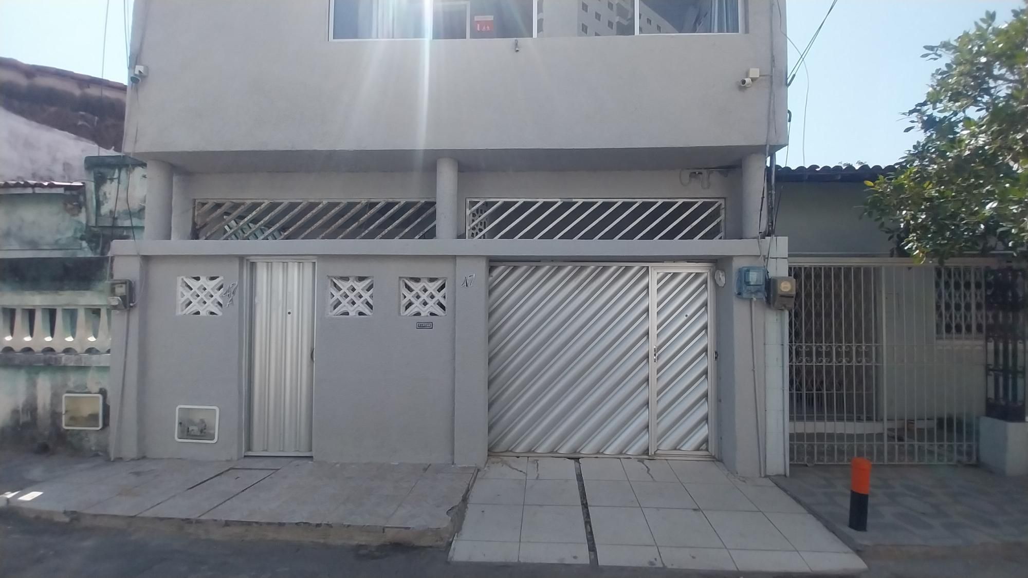 Casa para alugar com 2 quartos, 84m² - Foto 1