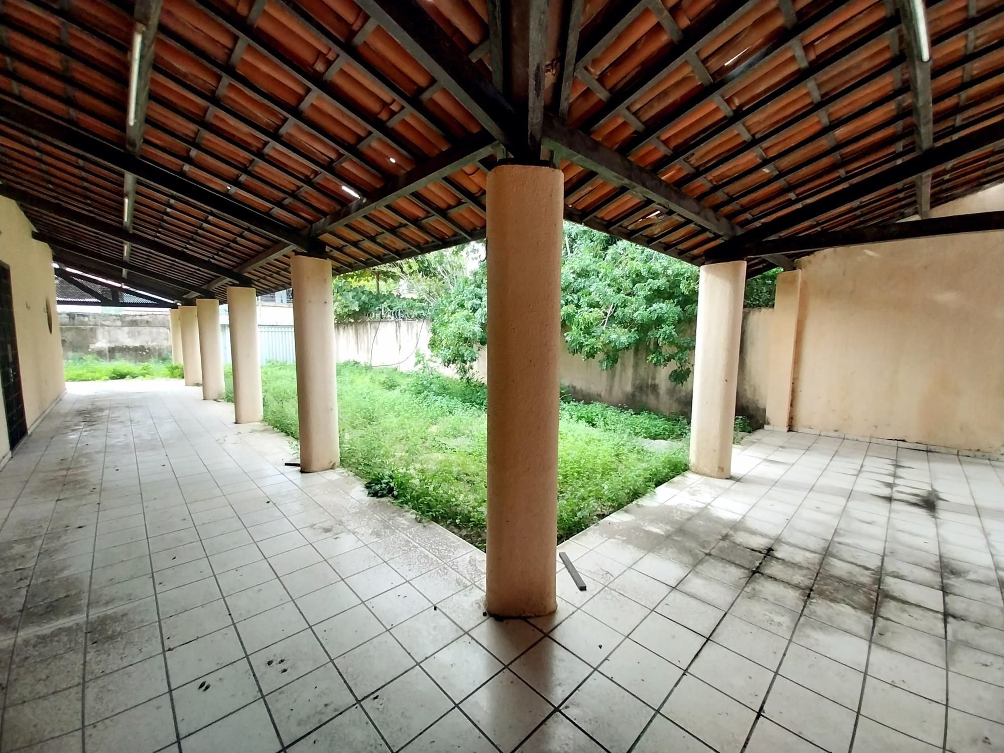 Casa, 11 quartos, 716 m² - Foto 9