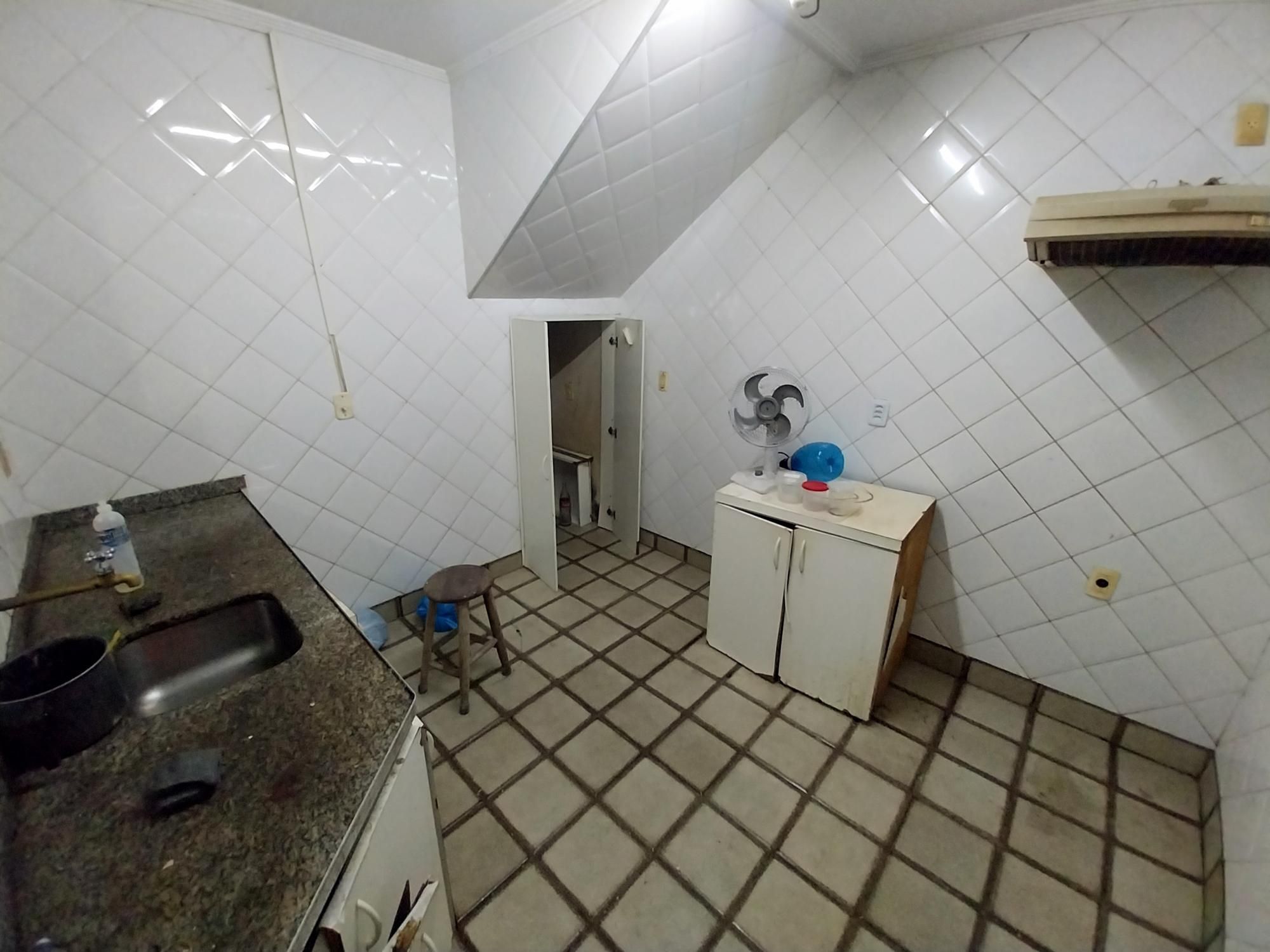 Casa, 4 quartos, 275 m² - Foto 24