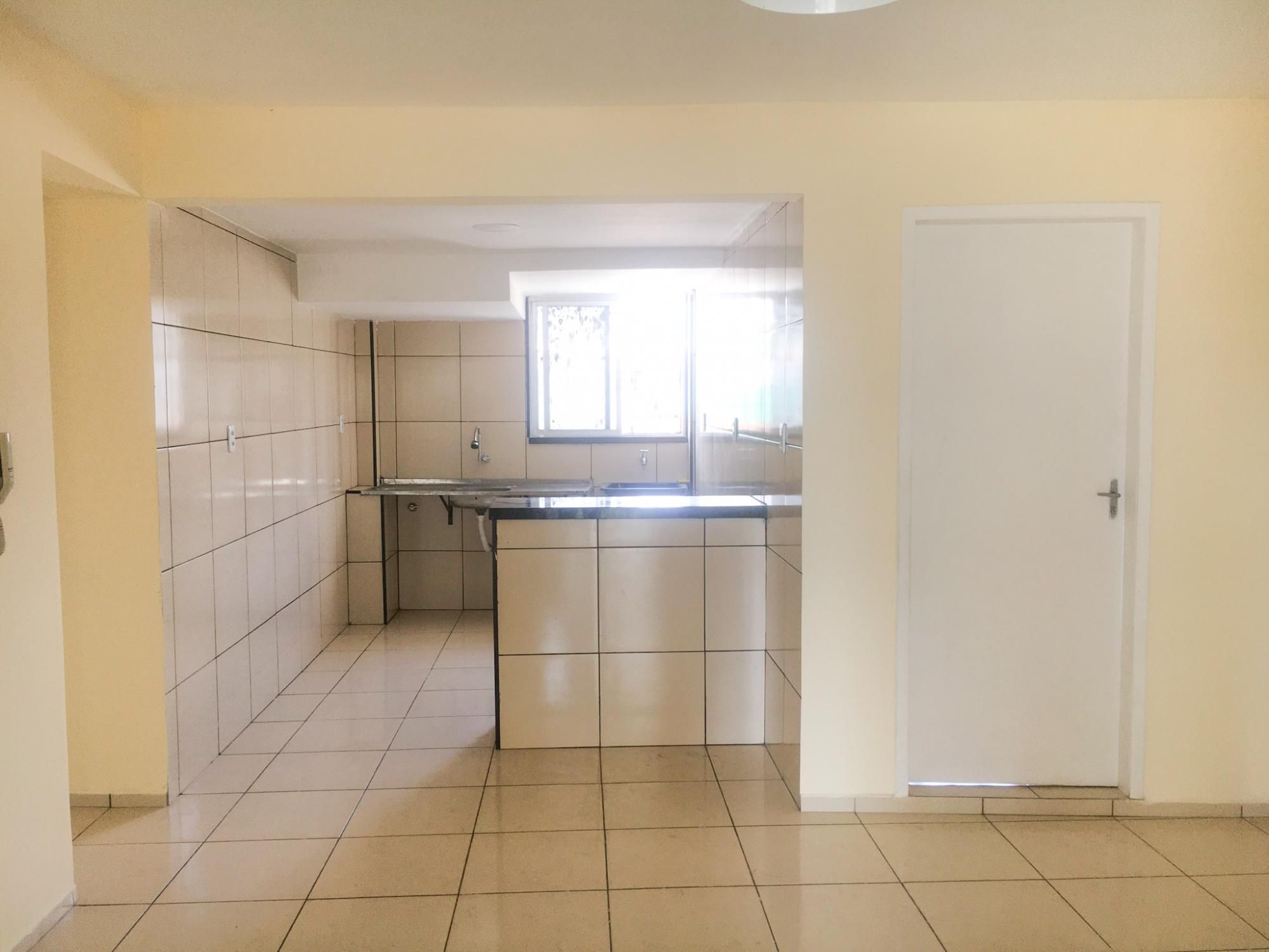 Apartamento à venda com 3 quartos, 111m² - Foto 5