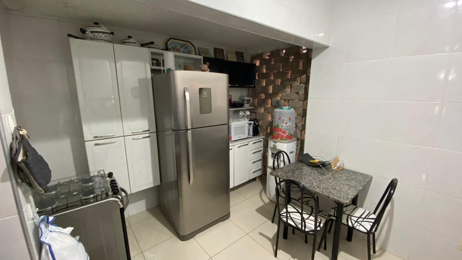 Casa à venda com 3 quartos, 250m² - Foto 17