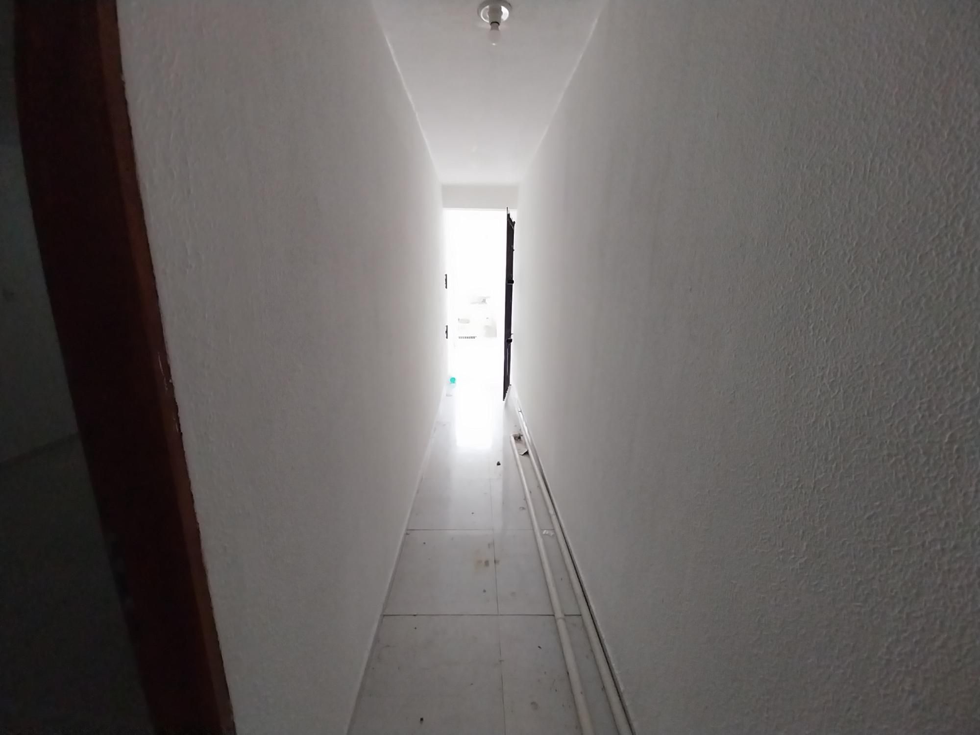 Casa para alugar com 4 quartos, 250m² - Foto 27