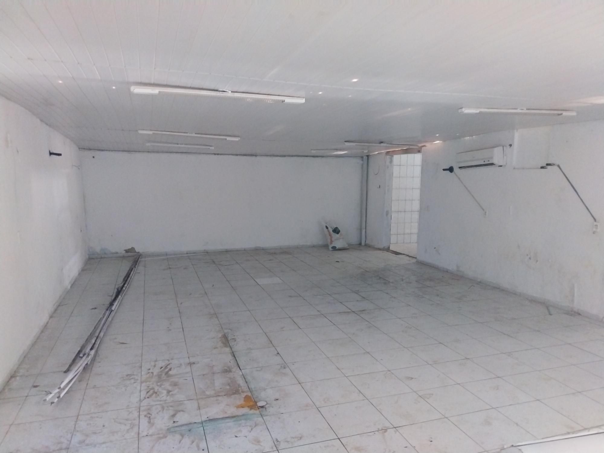 Loja-Salão, 200 m² - Foto 15