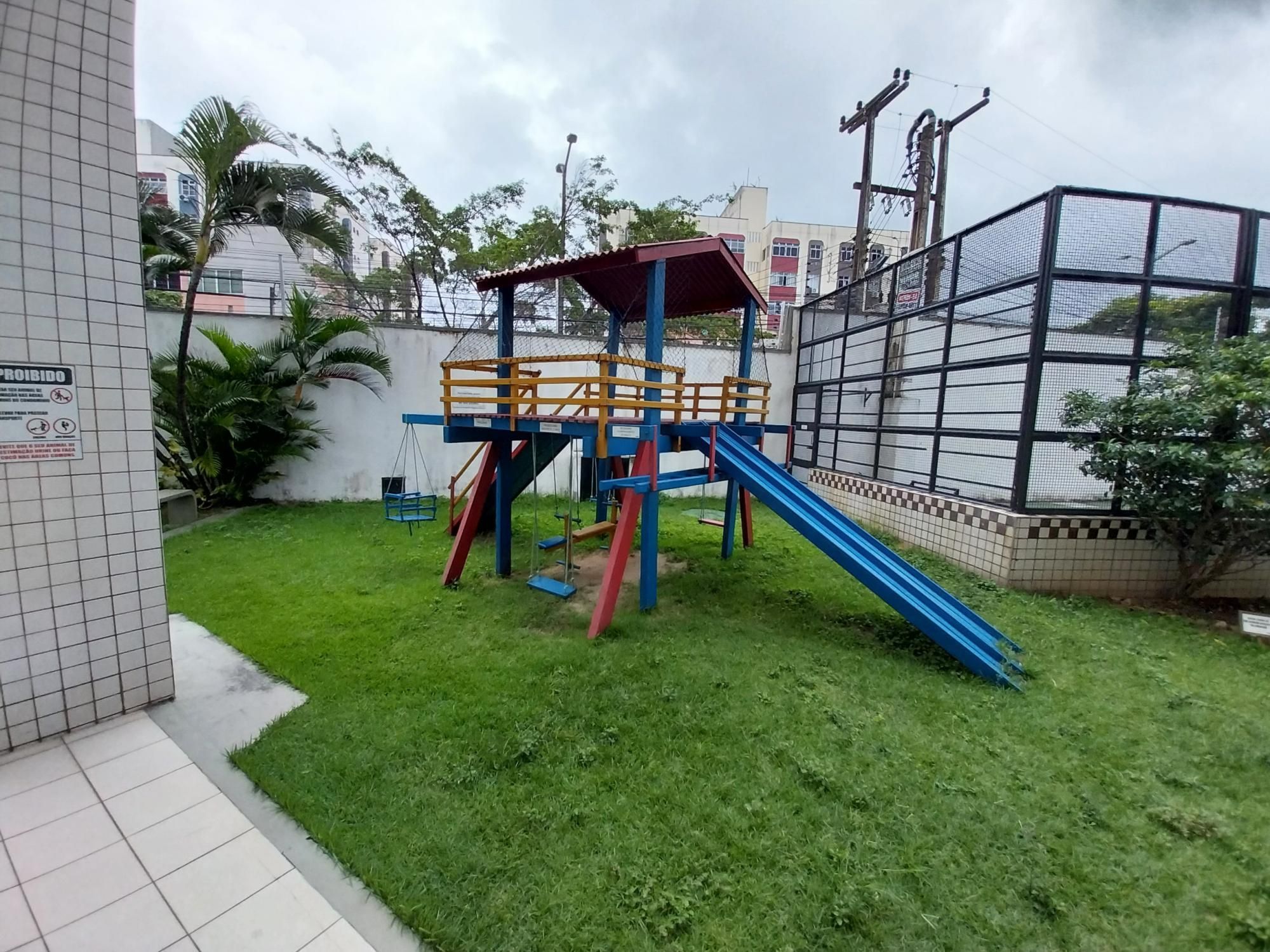 Apartamento à venda com 3 quartos, 107m² - Foto 8