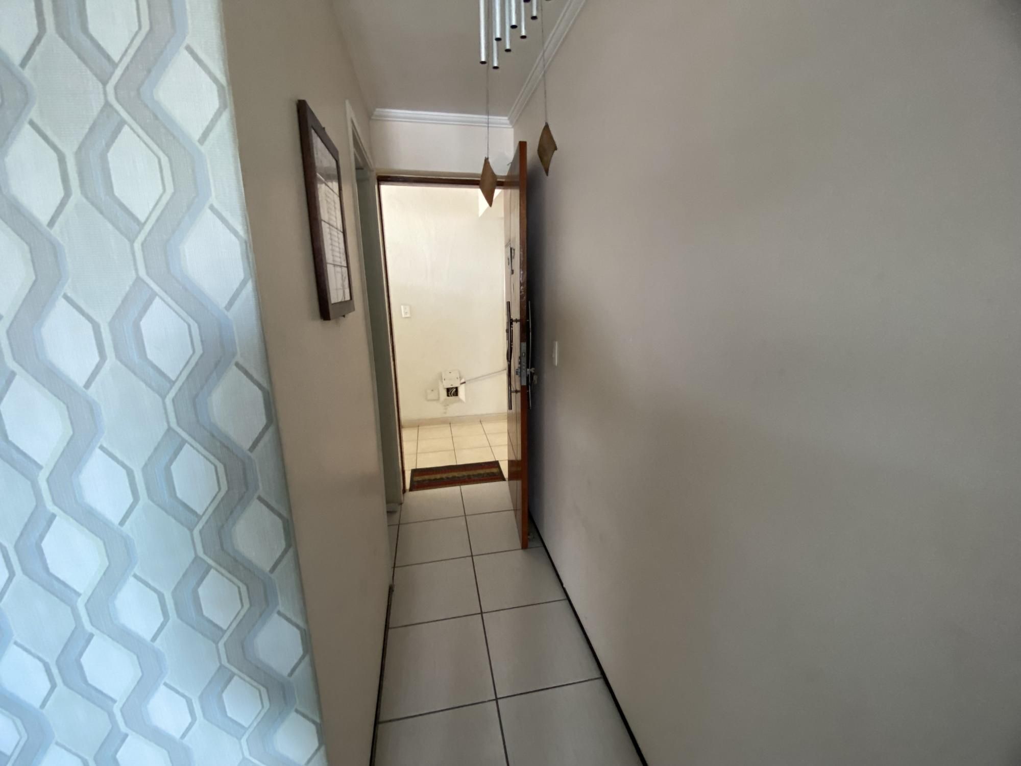 Apartamento à venda com 3 quartos, 75m² - Foto 16