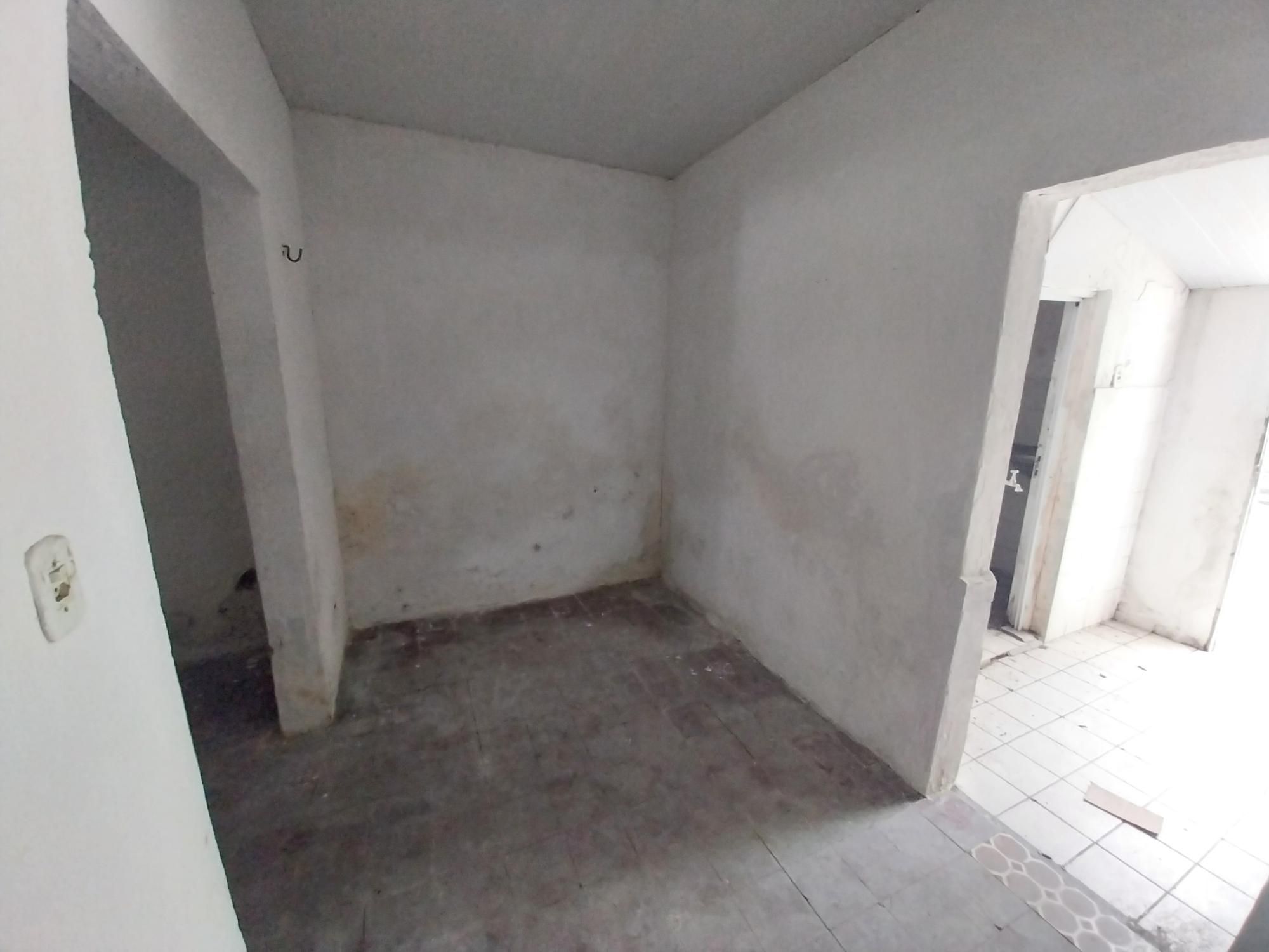 Casa para alugar com 2 quartos, 86m² - Foto 16