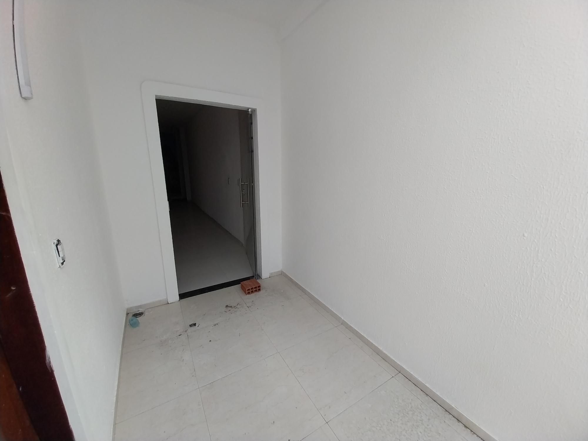 Casa para alugar com 4 quartos, 250m² - Foto 11