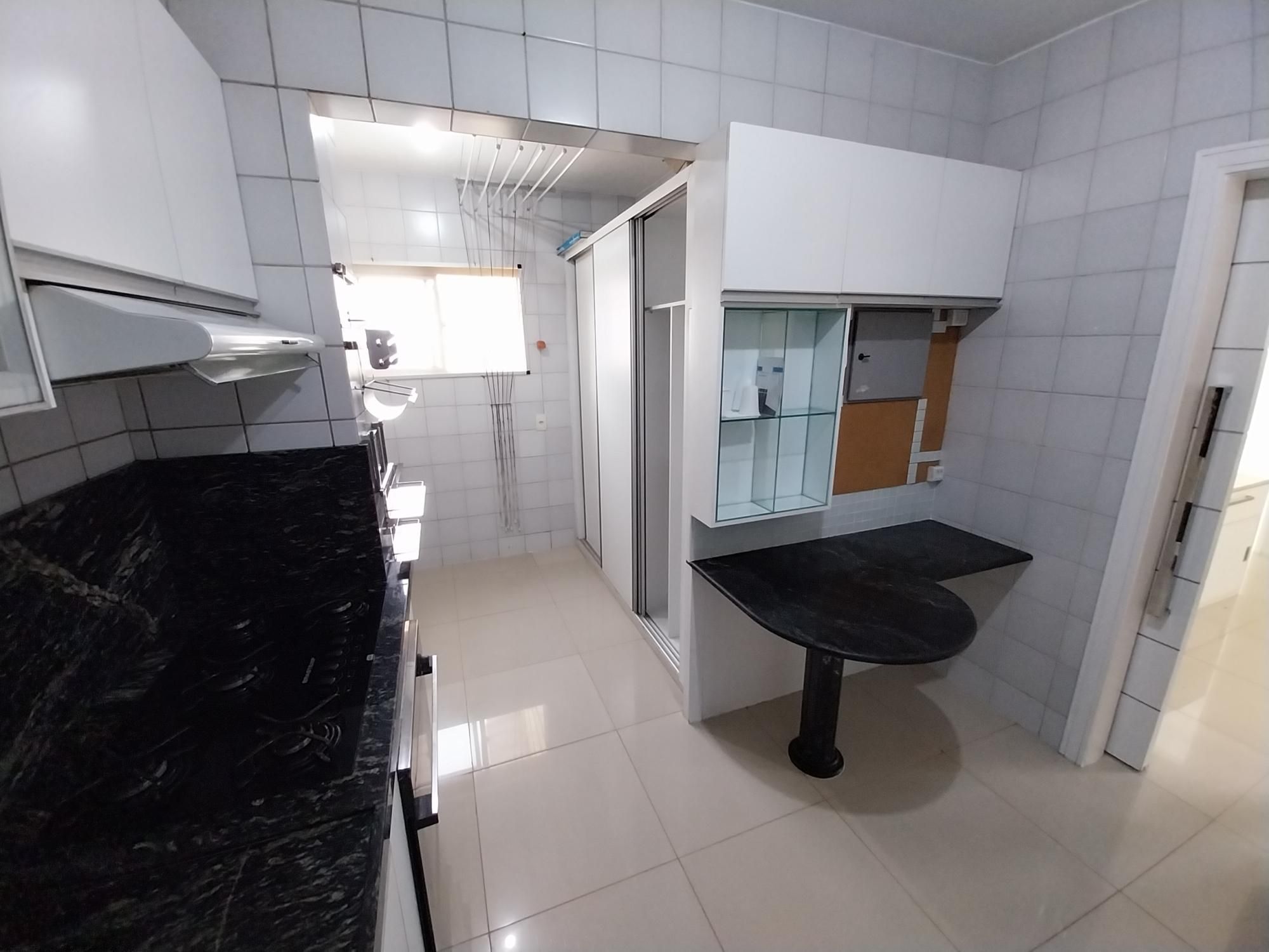 Apartamento à venda com 3 quartos, 107m² - Foto 31