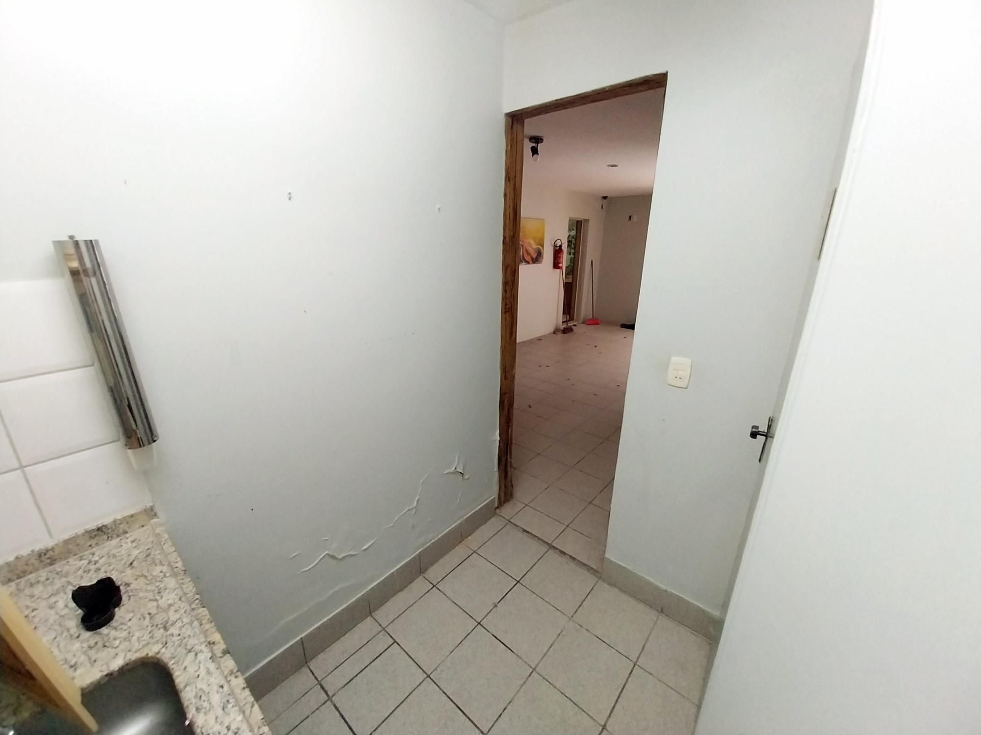 Casa, 4 quartos, 275 m² - Foto 17