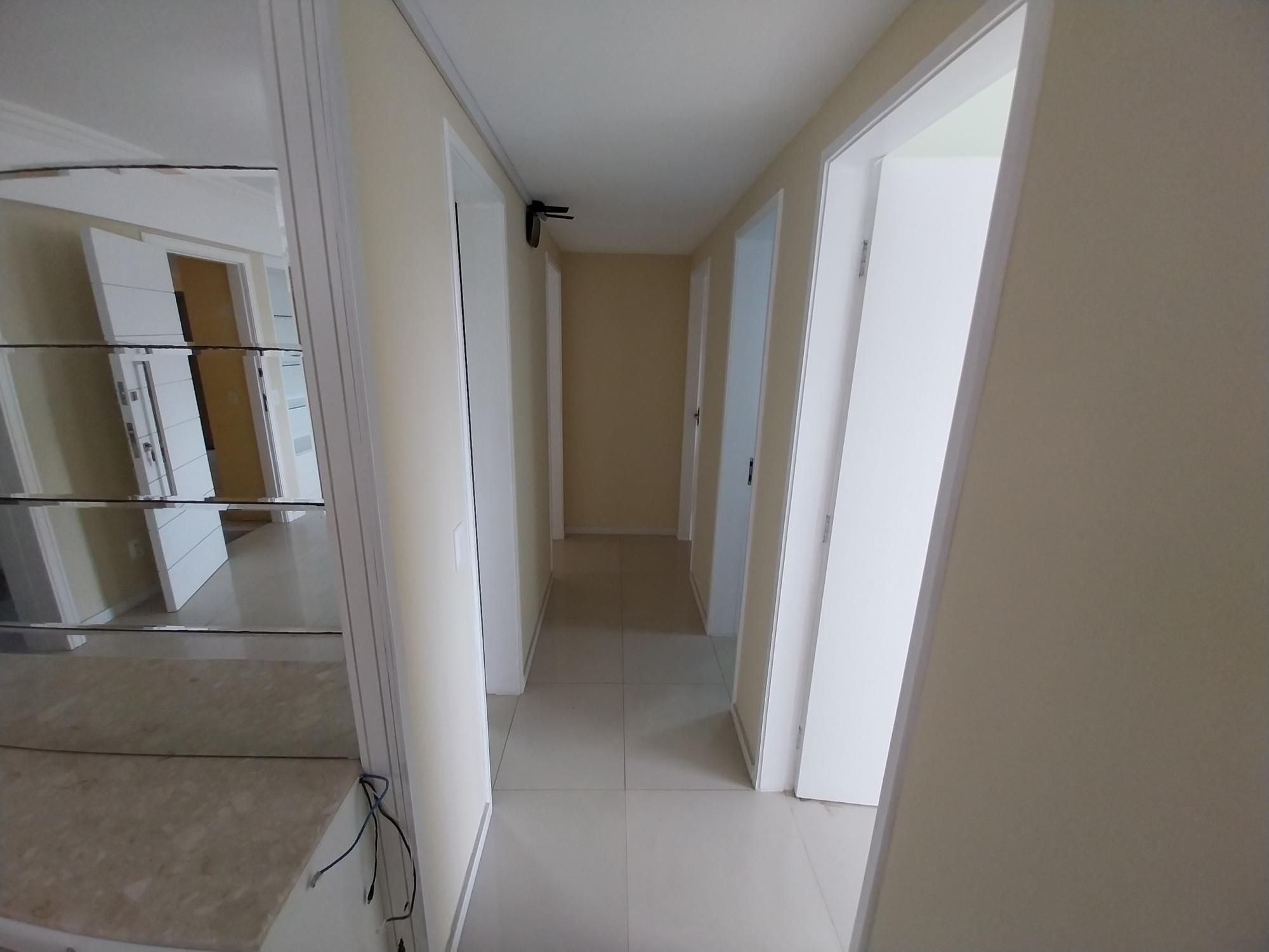 Apartamento à venda com 3 quartos, 107m² - Foto 35